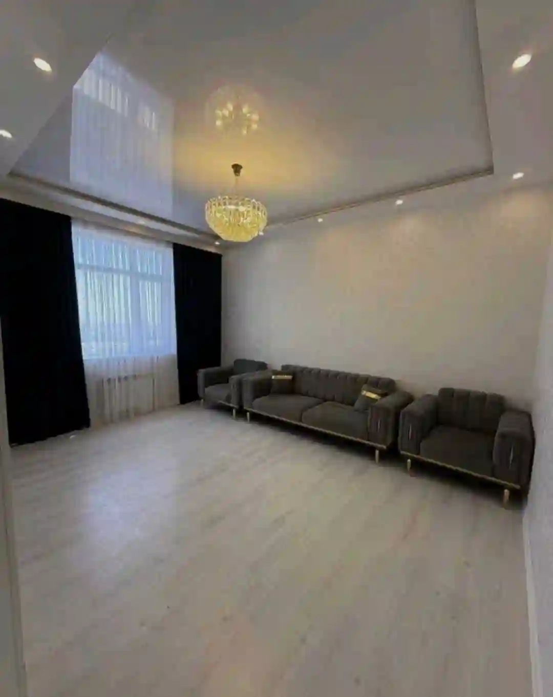 3-к квартира, 15 этаж, 94 м², Шохмансур