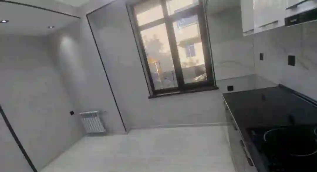 3-к квартира, 7 этаж, 90 м², Исмоил Сомони