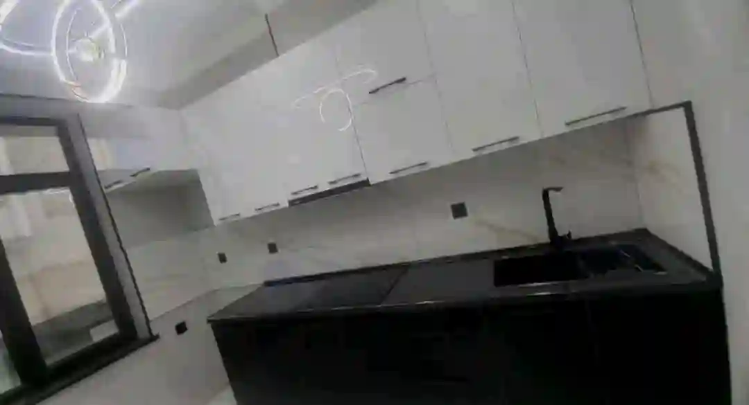 3-к квартира, 7 этаж, 90 м², Исмоил Сомони