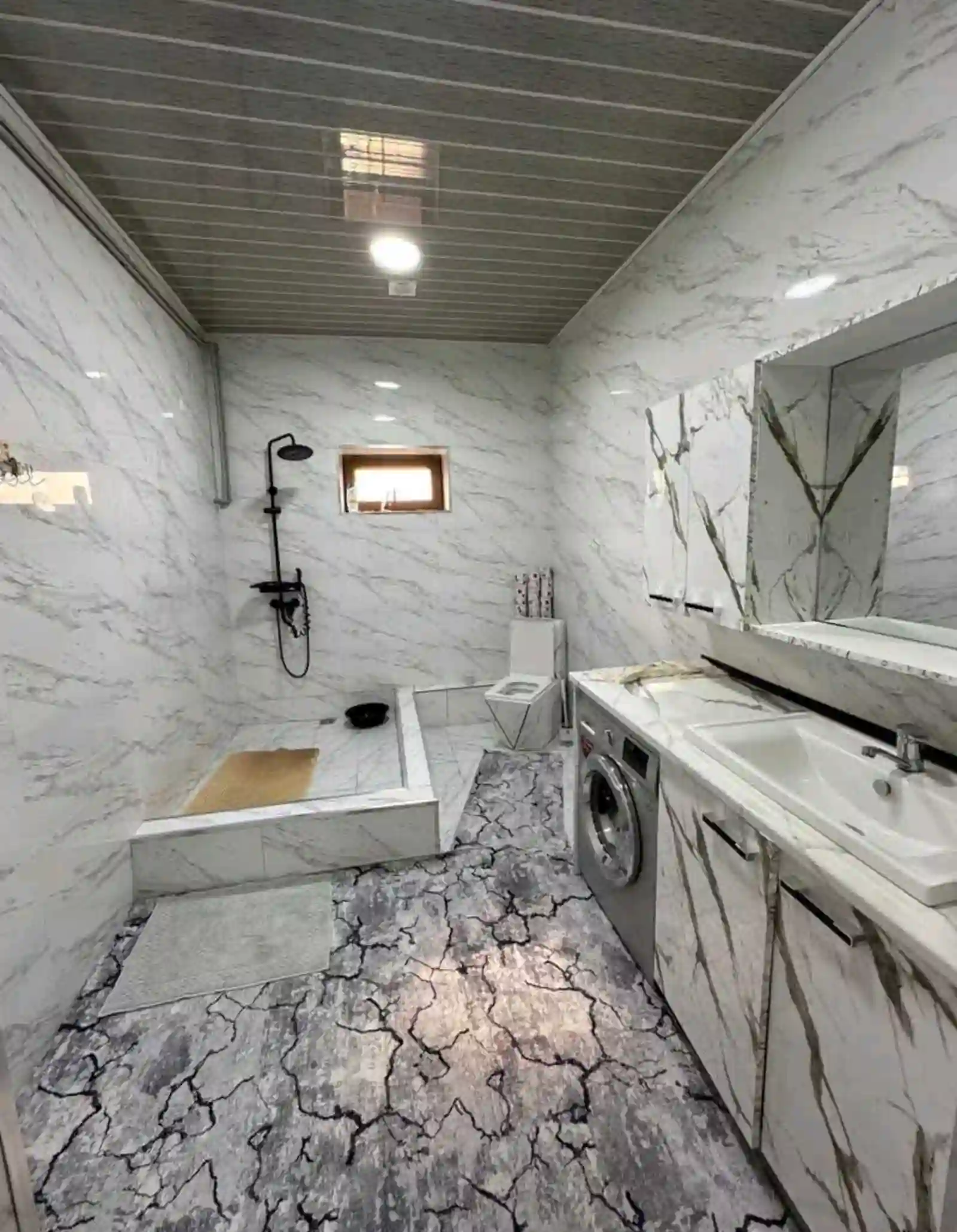 1 этажный, 5-комн. дом, 220 м², 6 соток, Шохмансур