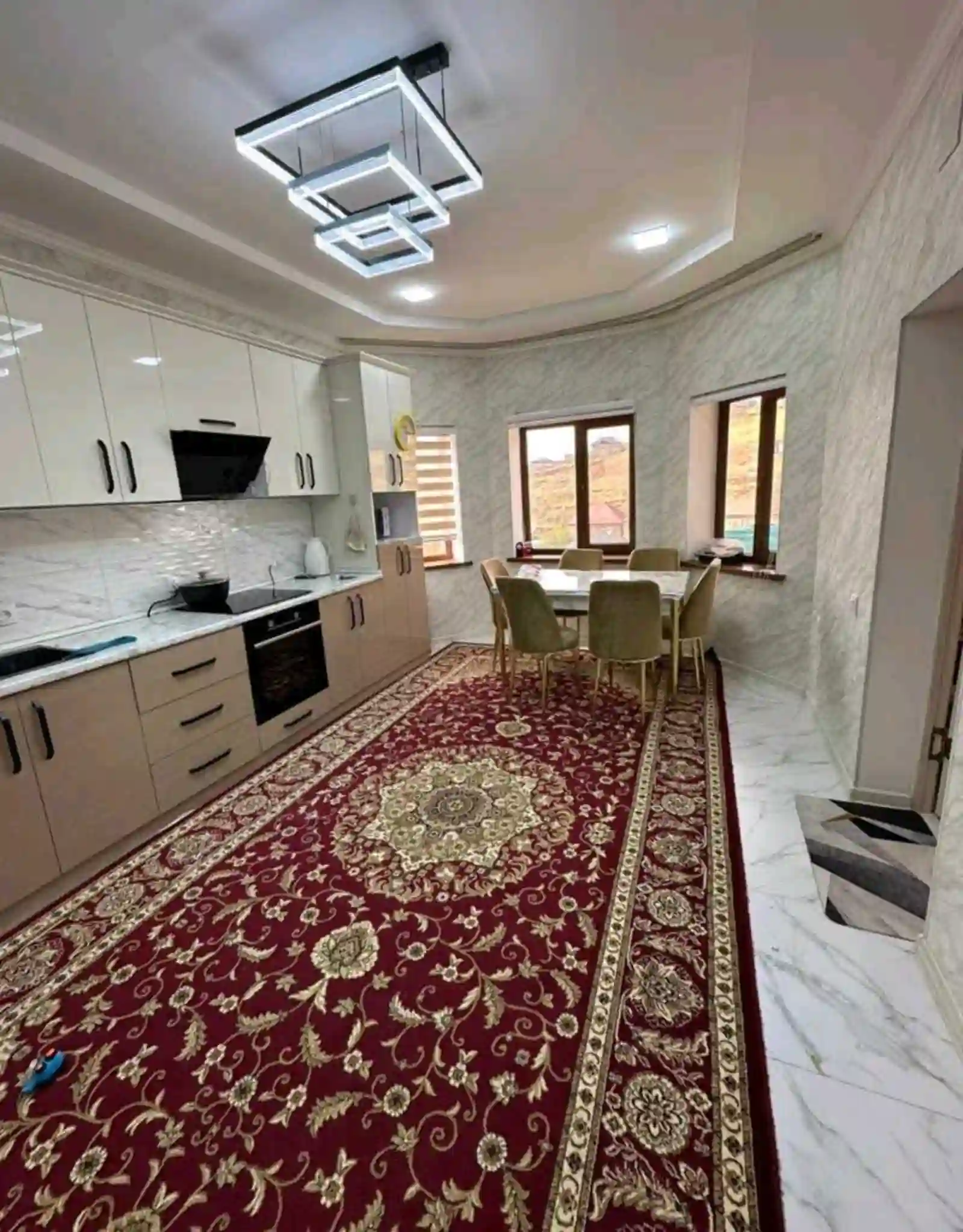 1 этажный, 5-комн. дом, 220 м², 6 соток, Шохмансур
