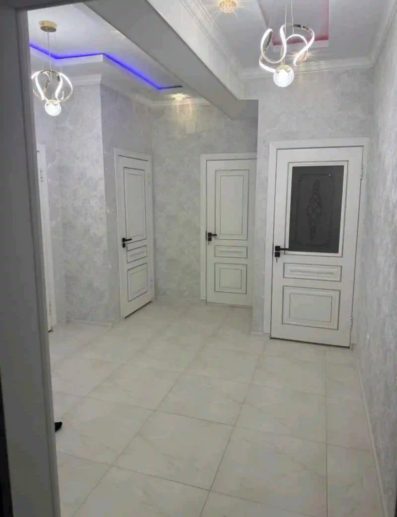 3-к квартира, 1 этаж, 65 м², Рудаки