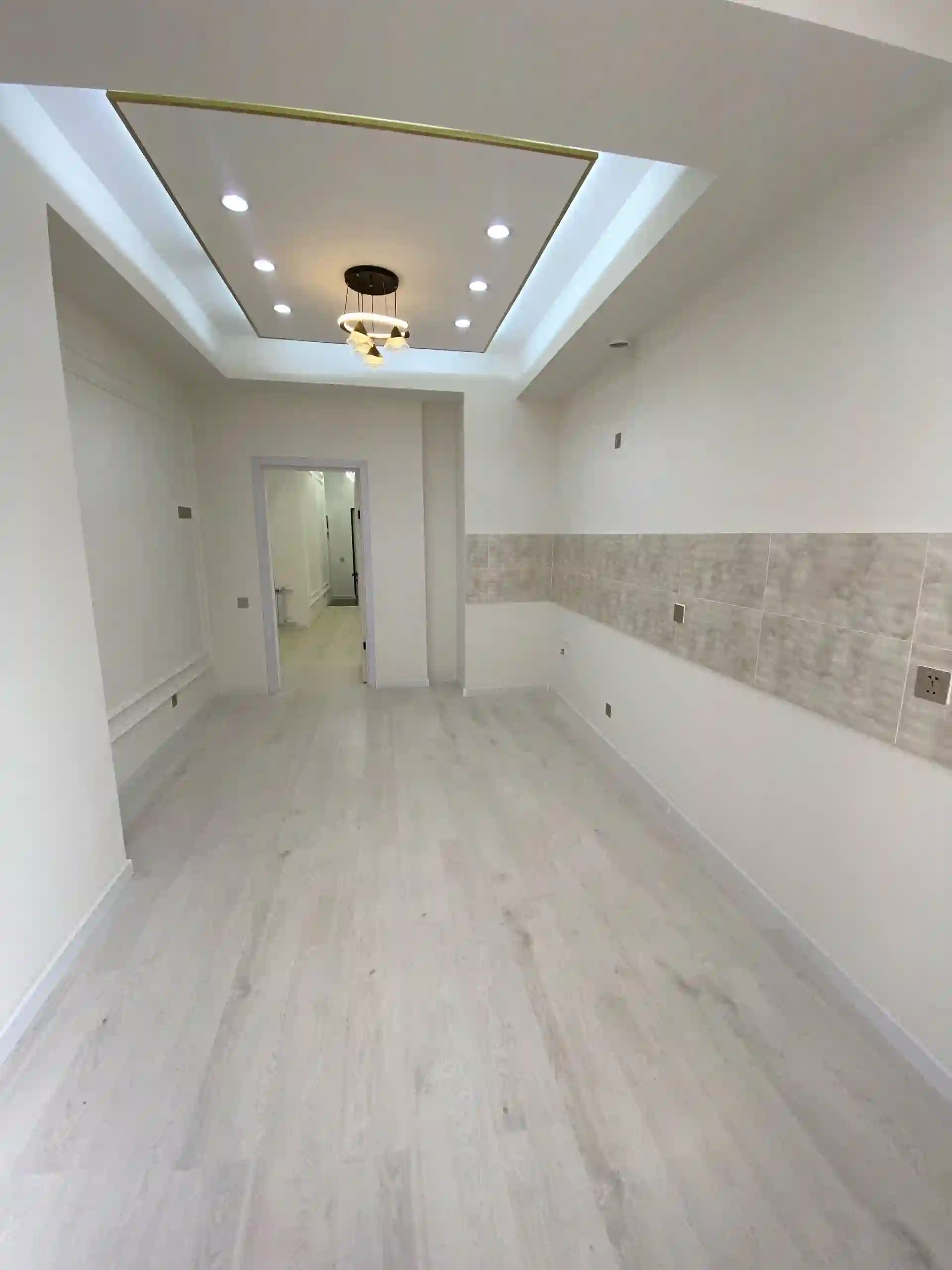 2-к квартира, 7 этаж, 87 м², шоҳмансур