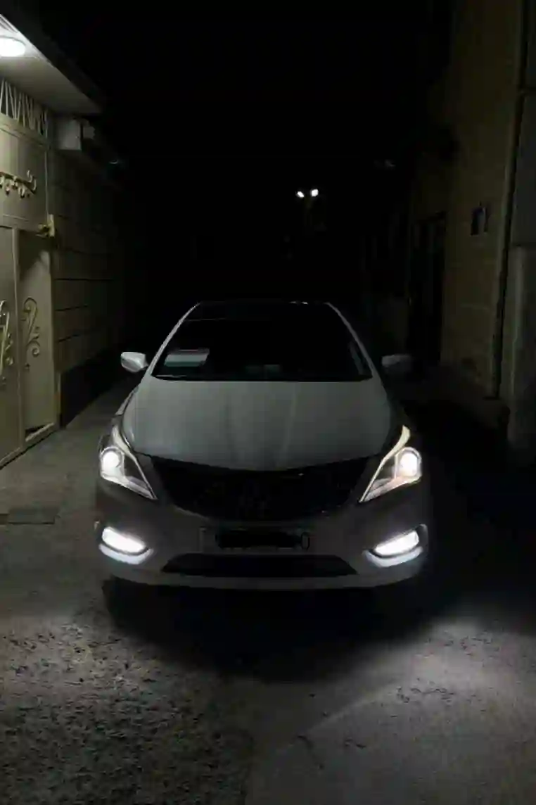 Hyundai Grandeur 2012