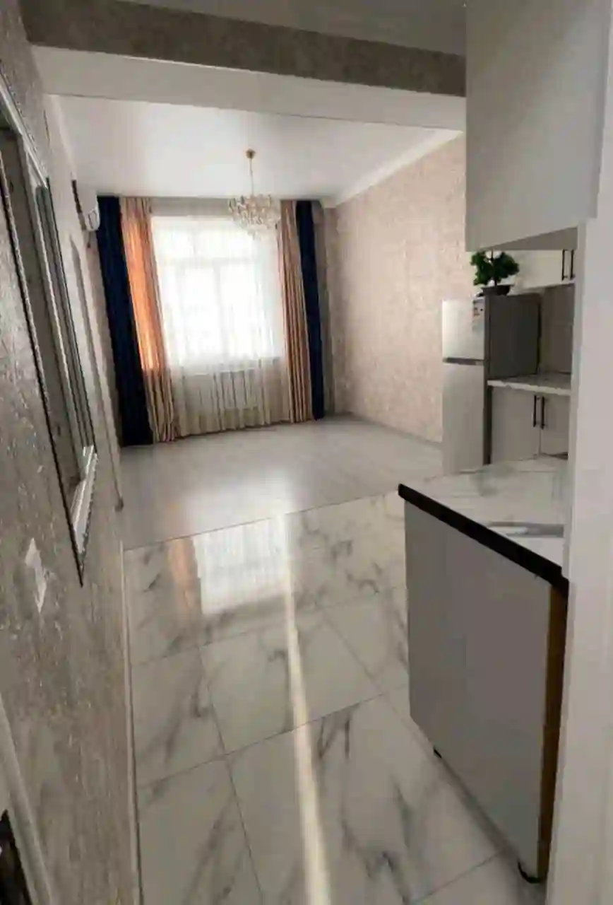 3-к квартира, 5 этаж, 60 м², шохмансур