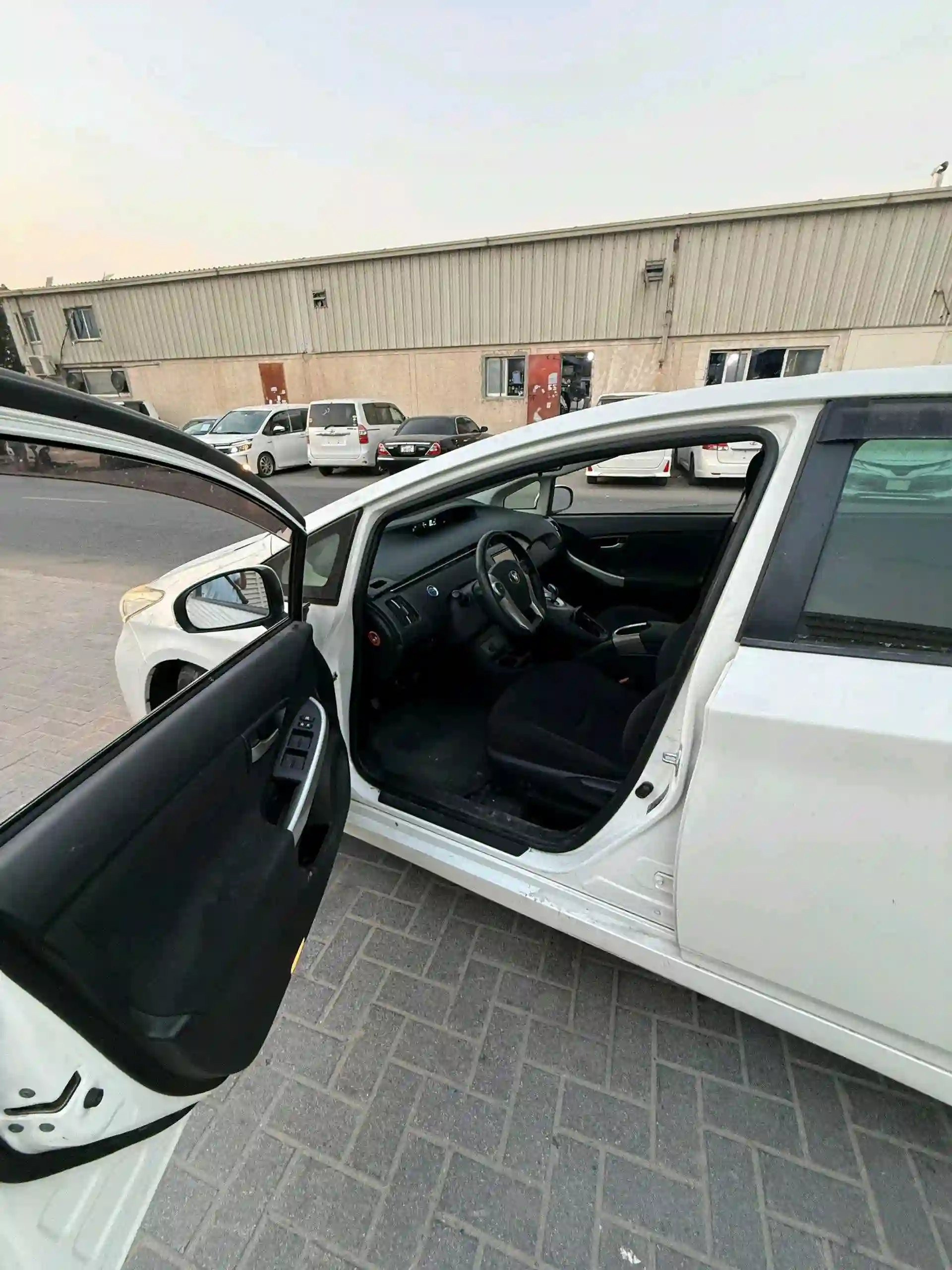 Toyota Prius 2014 — миниатюра 4