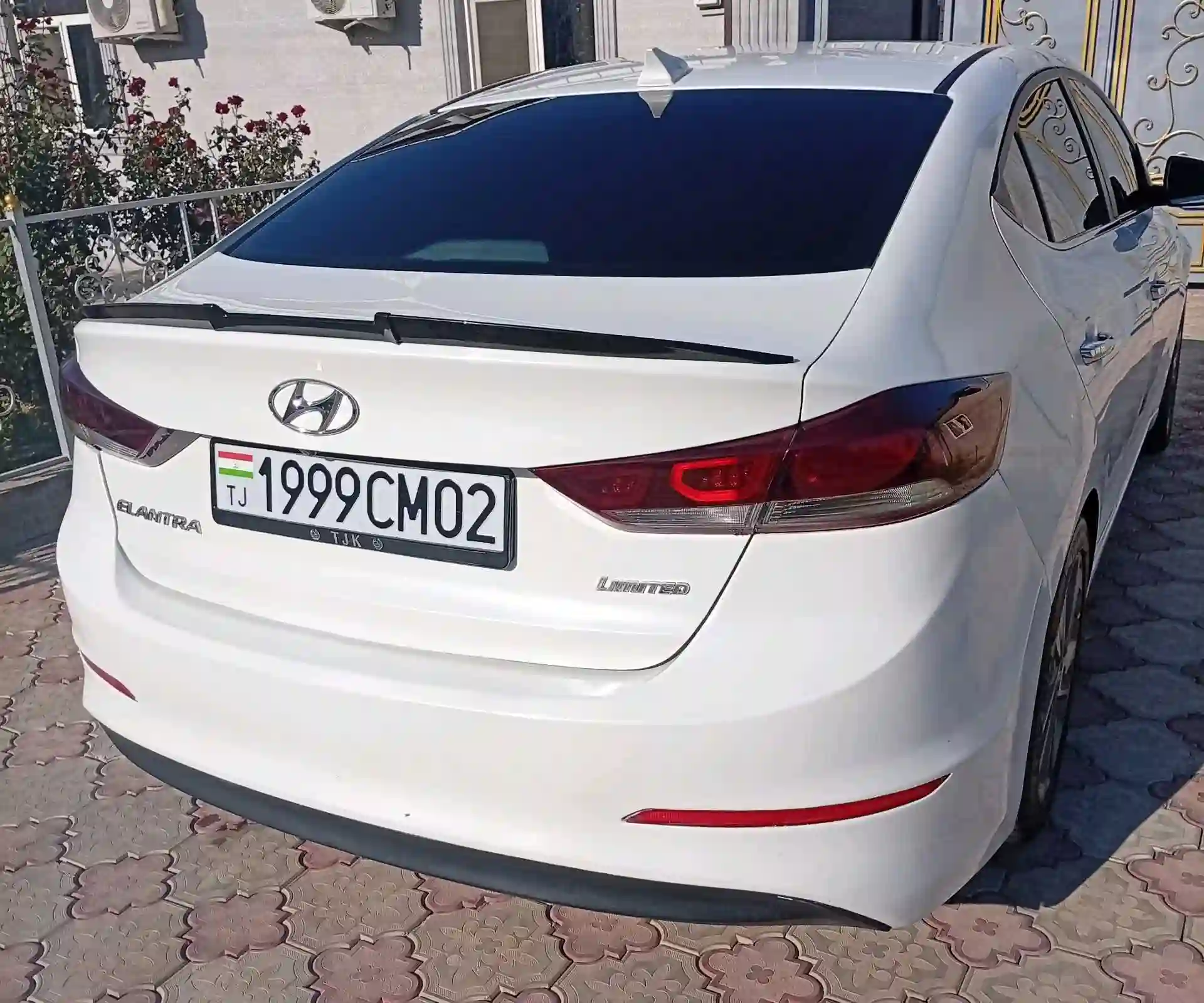 Hyundai Elantra 2017