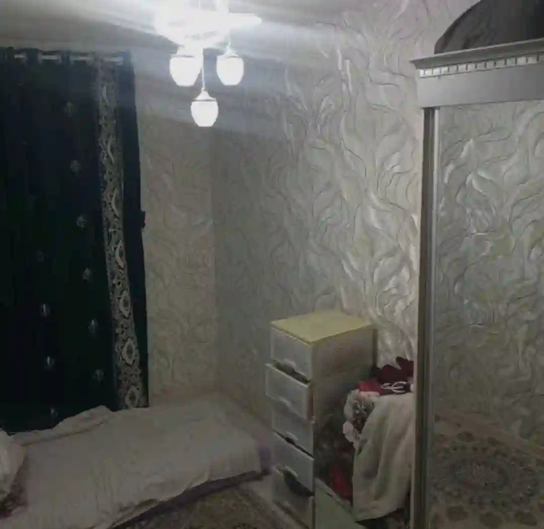 3-к квартира, 2 этаж, 76 м², Шохмансур