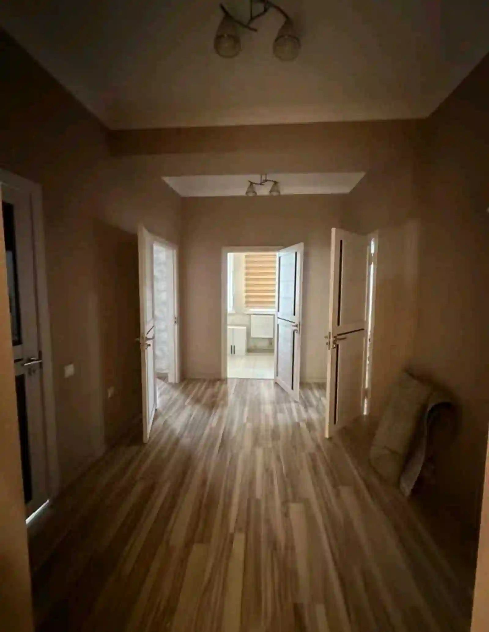 2-к квартира, 12 этаж, 58 м², Исмоил Сомони