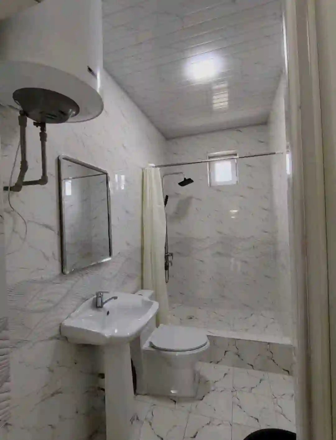 2 этажный, 5-комн. дом, 200 м², 2 соток, Фирдавси