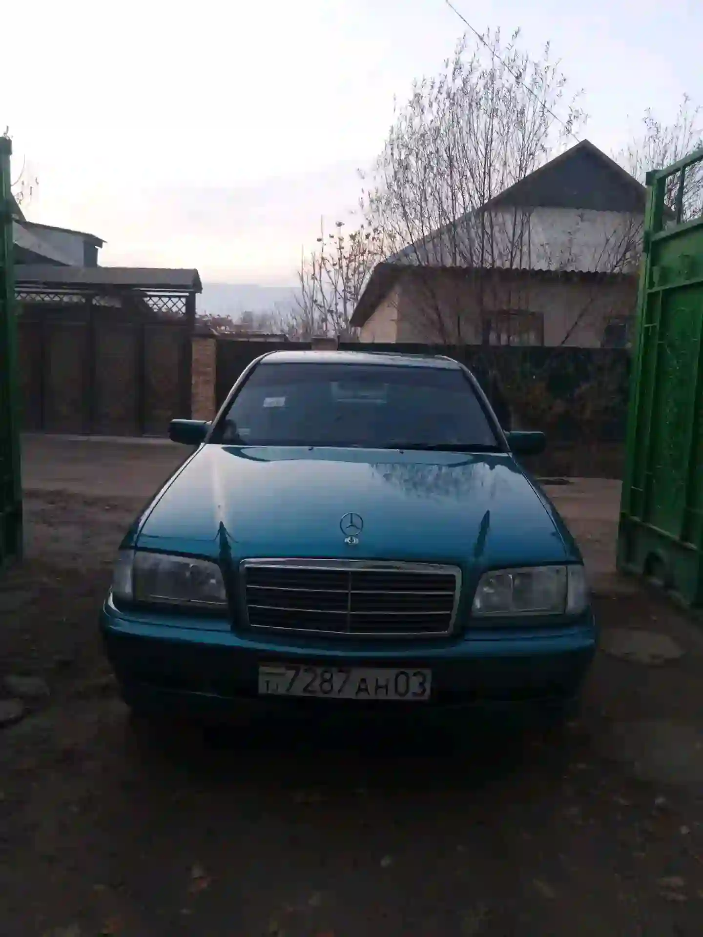 Mercedes-benz C class 1998