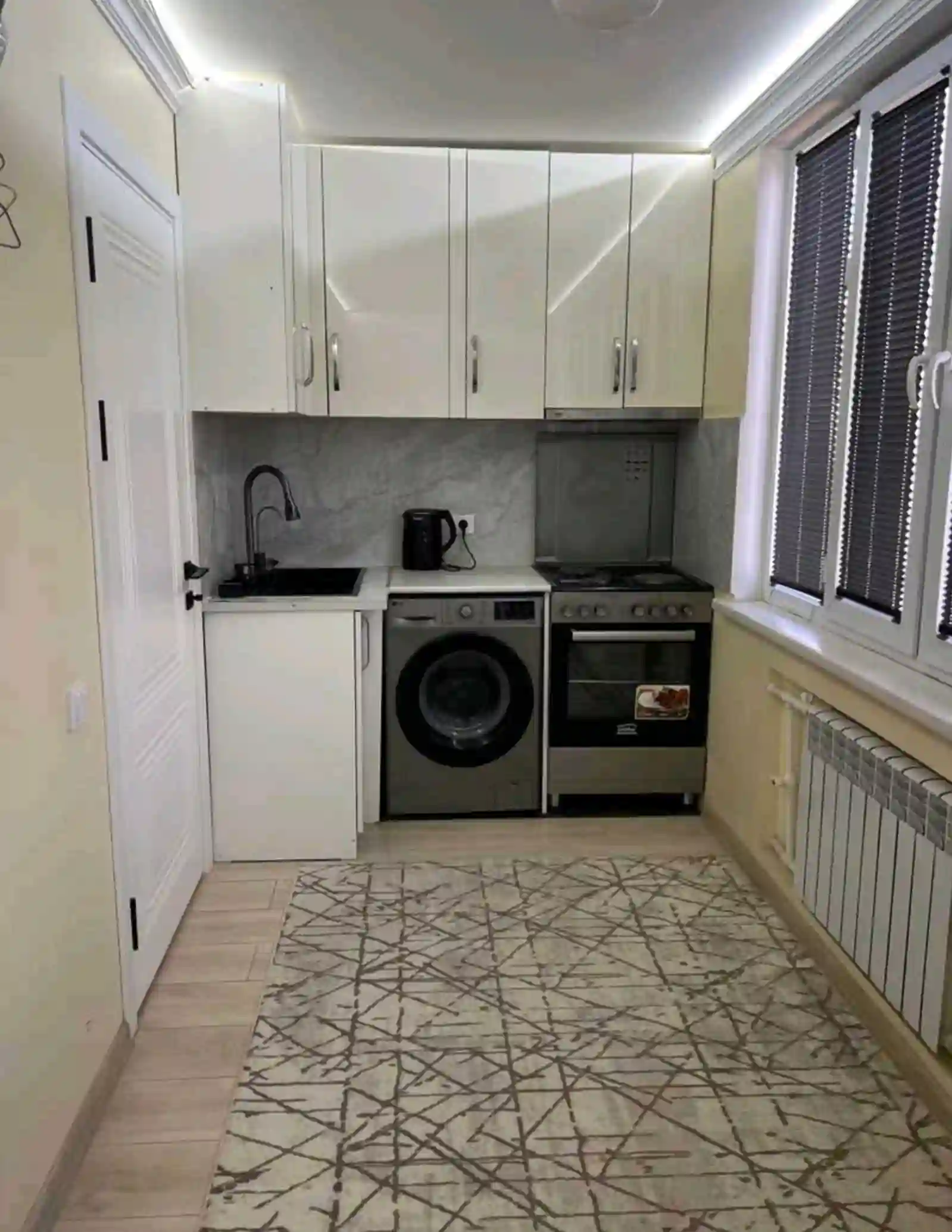 2-к квартира, 4 этаж, 52 м², Фирдавси