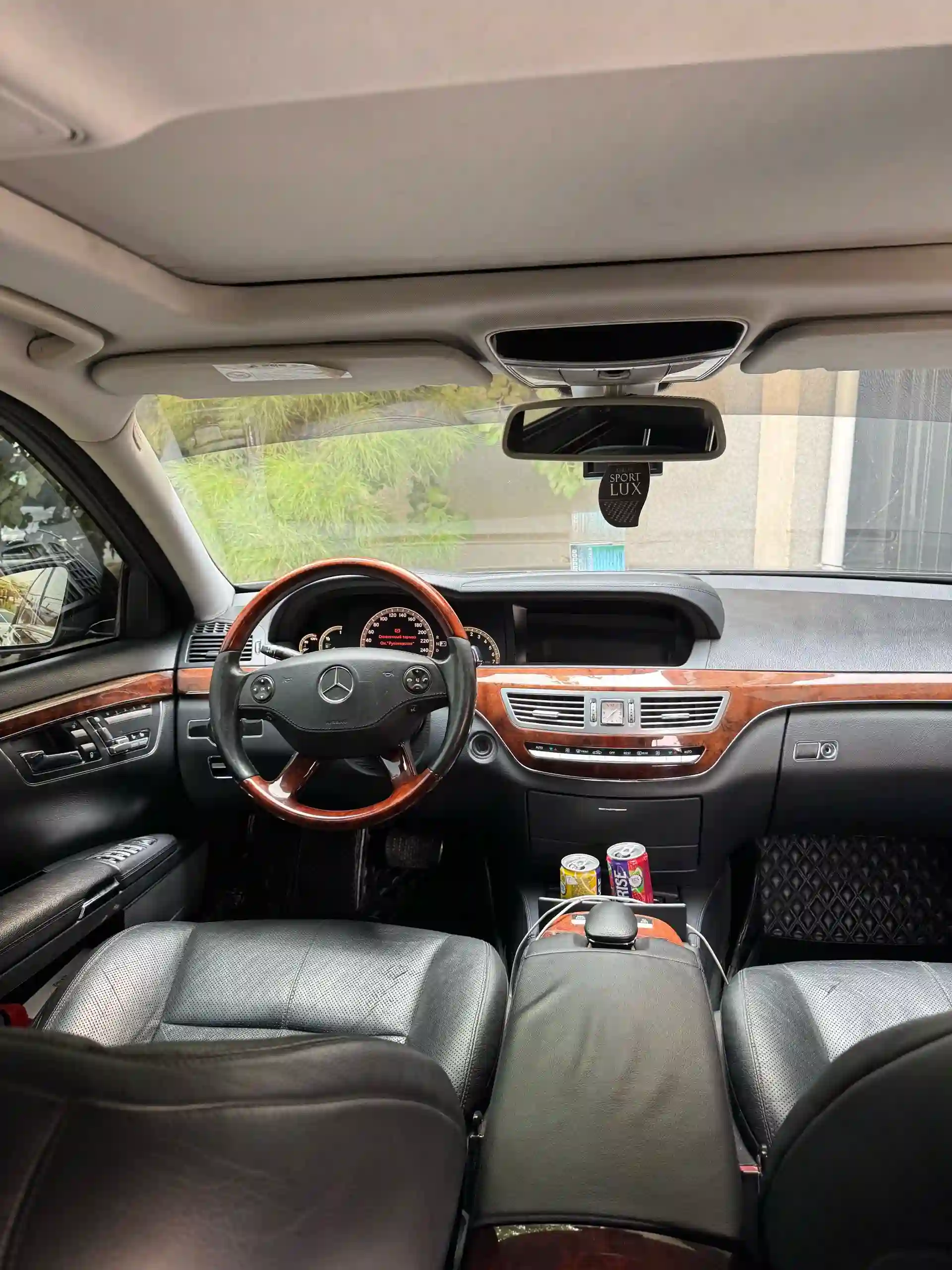 Mercedes-benz S class 2008