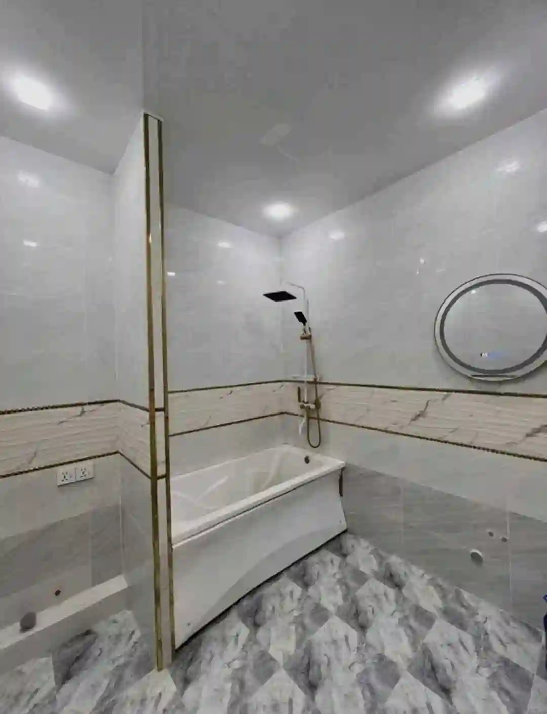 2-к квартира, 13 этаж, 83 м², Фирдавси