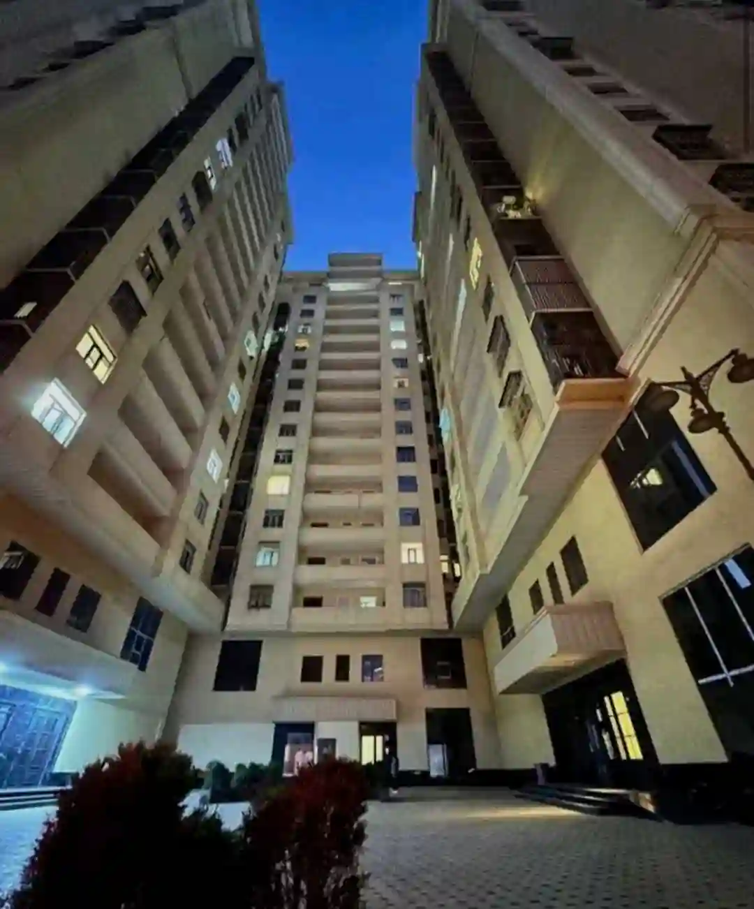 2-к квартира, 17 этаж, 50 м², Фирдавси
