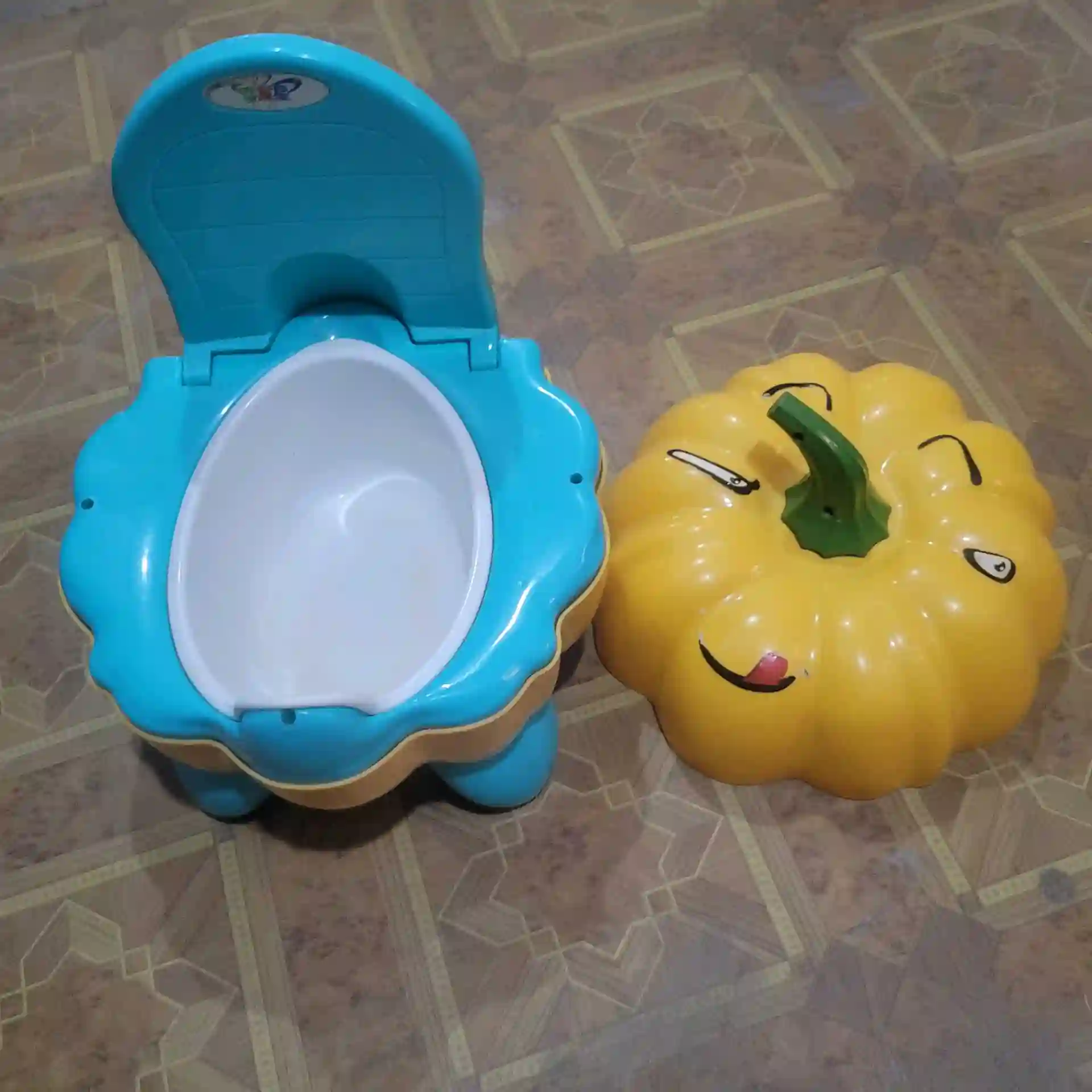 горшок детский