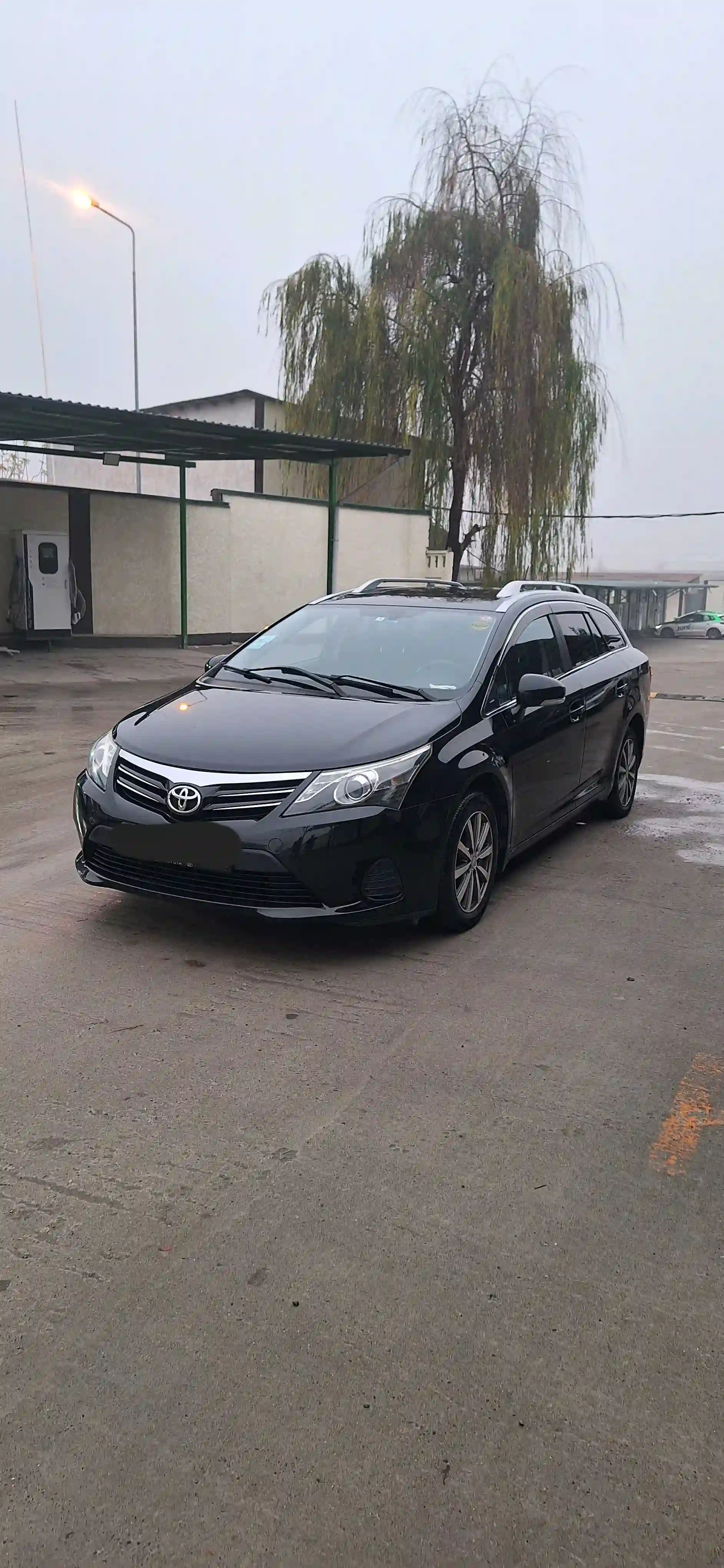 Toyota Avensis 2014
