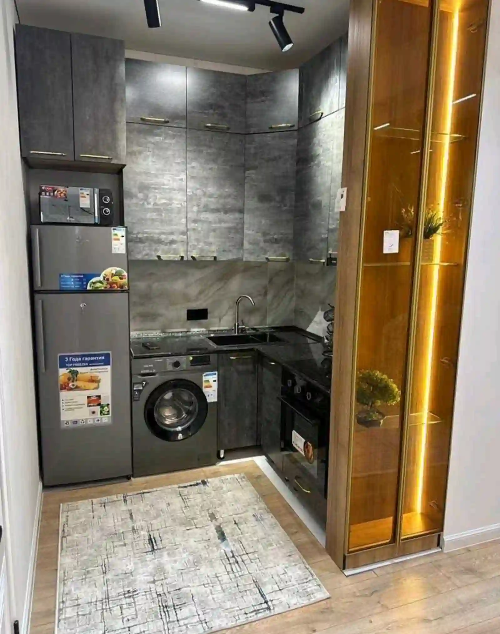 2-к квартира, 9 этаж, 63 м², Шохмансур