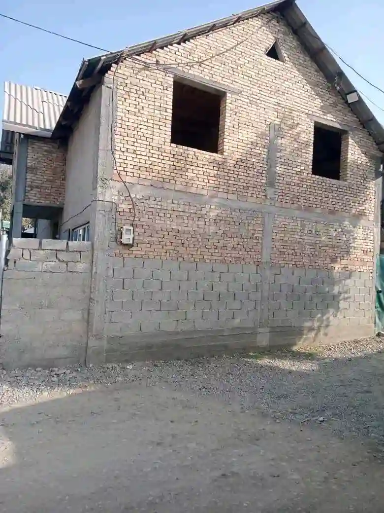 2 этажный, 7-комн. дом, 180 м², 3 соток, Рӯдакӣ