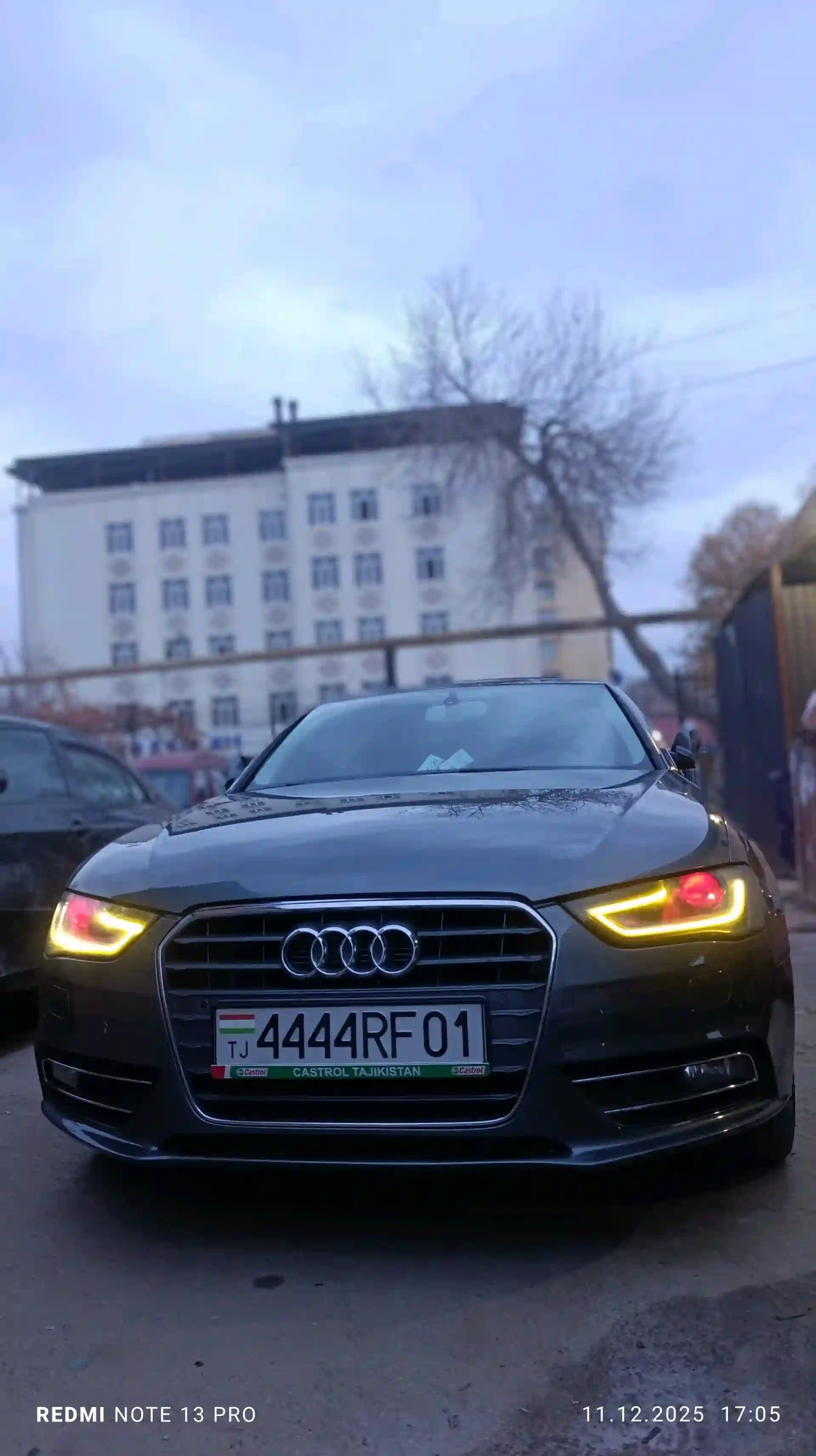 Audi A4 2014 — миниатюра 2