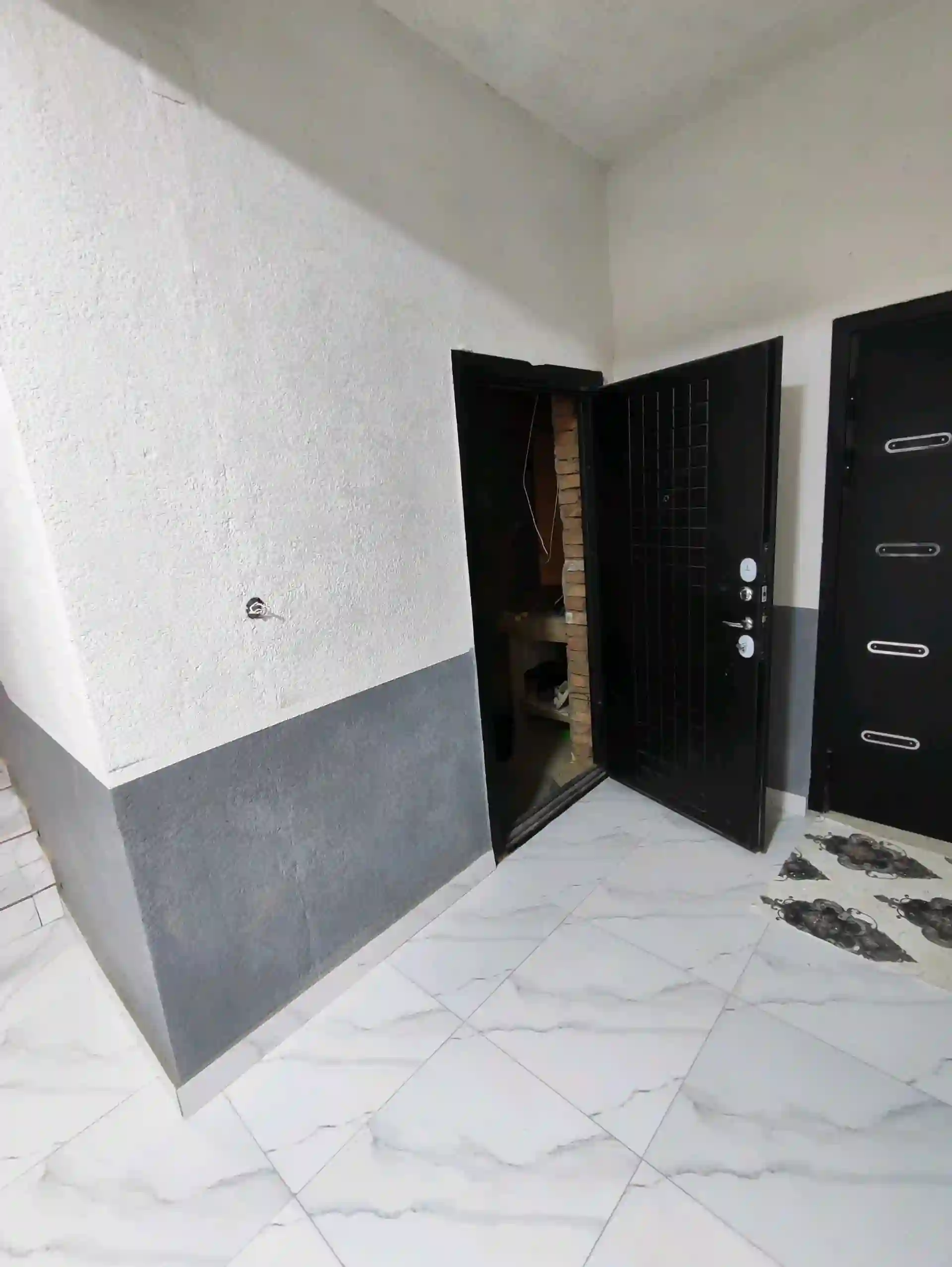 2-к квартира, 7 этаж, 77 м², 1мкр