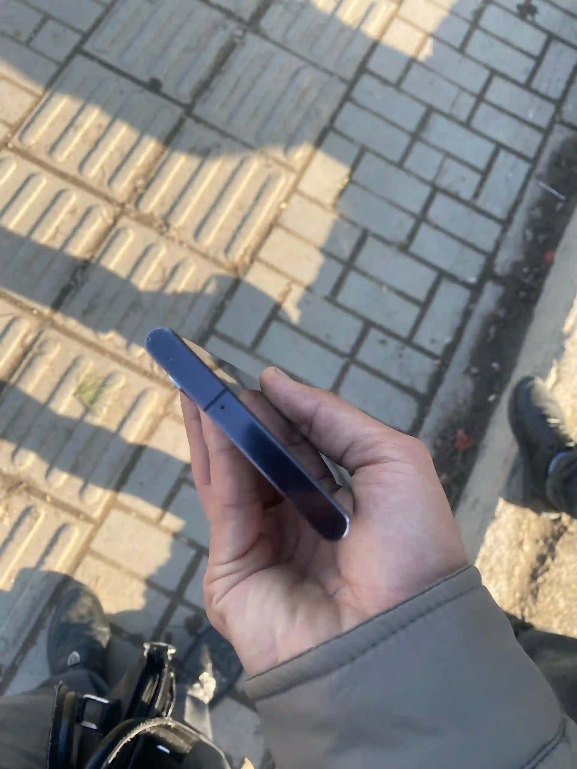 Телефон Galaxy S22Ultra