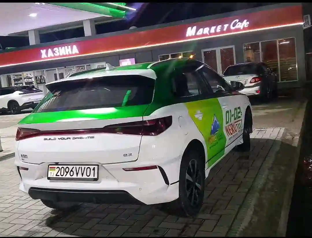 BYD E2 2023 — миниатюра 2