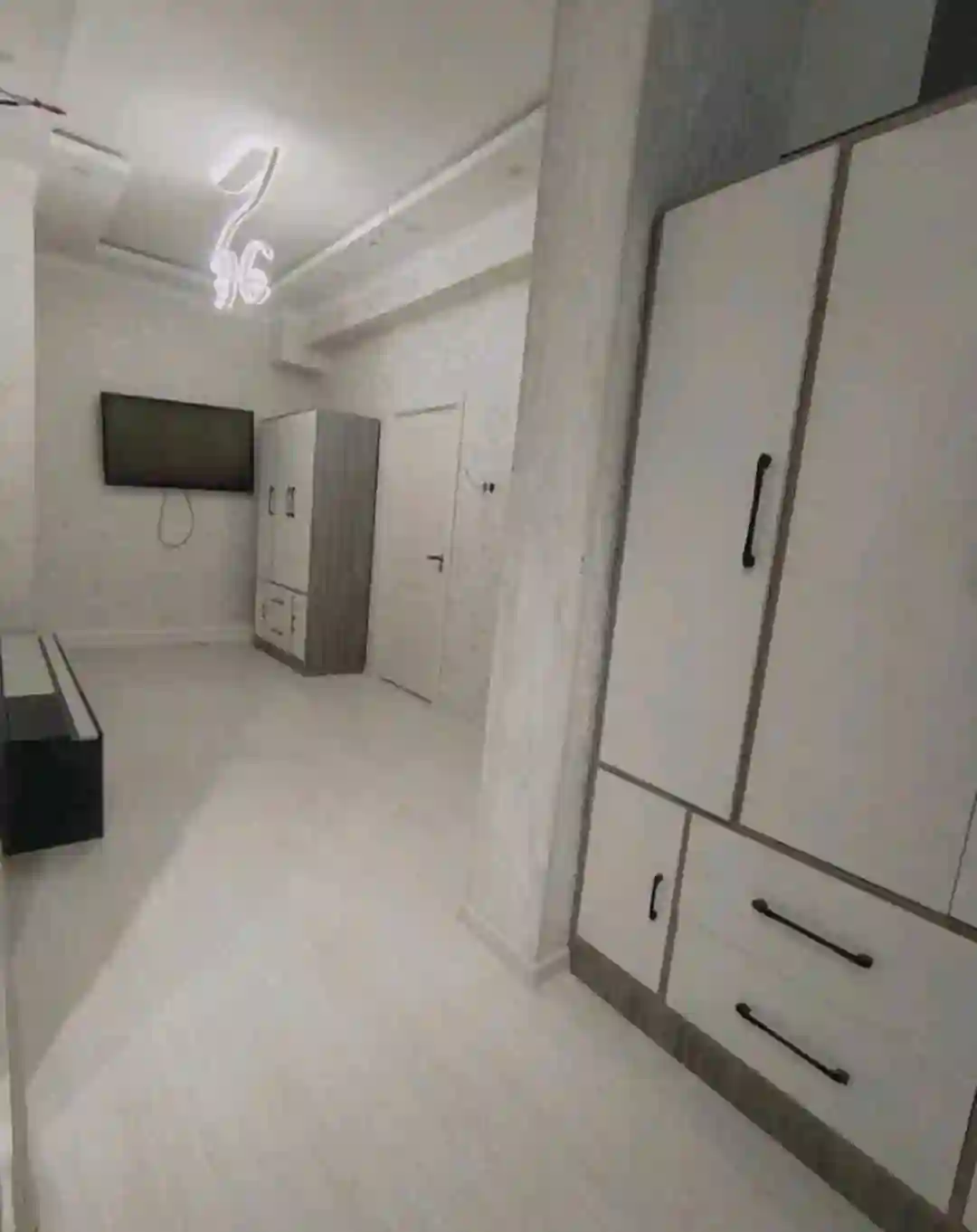 2-к квартира, 14 этаж, 43 м², Фирдавси