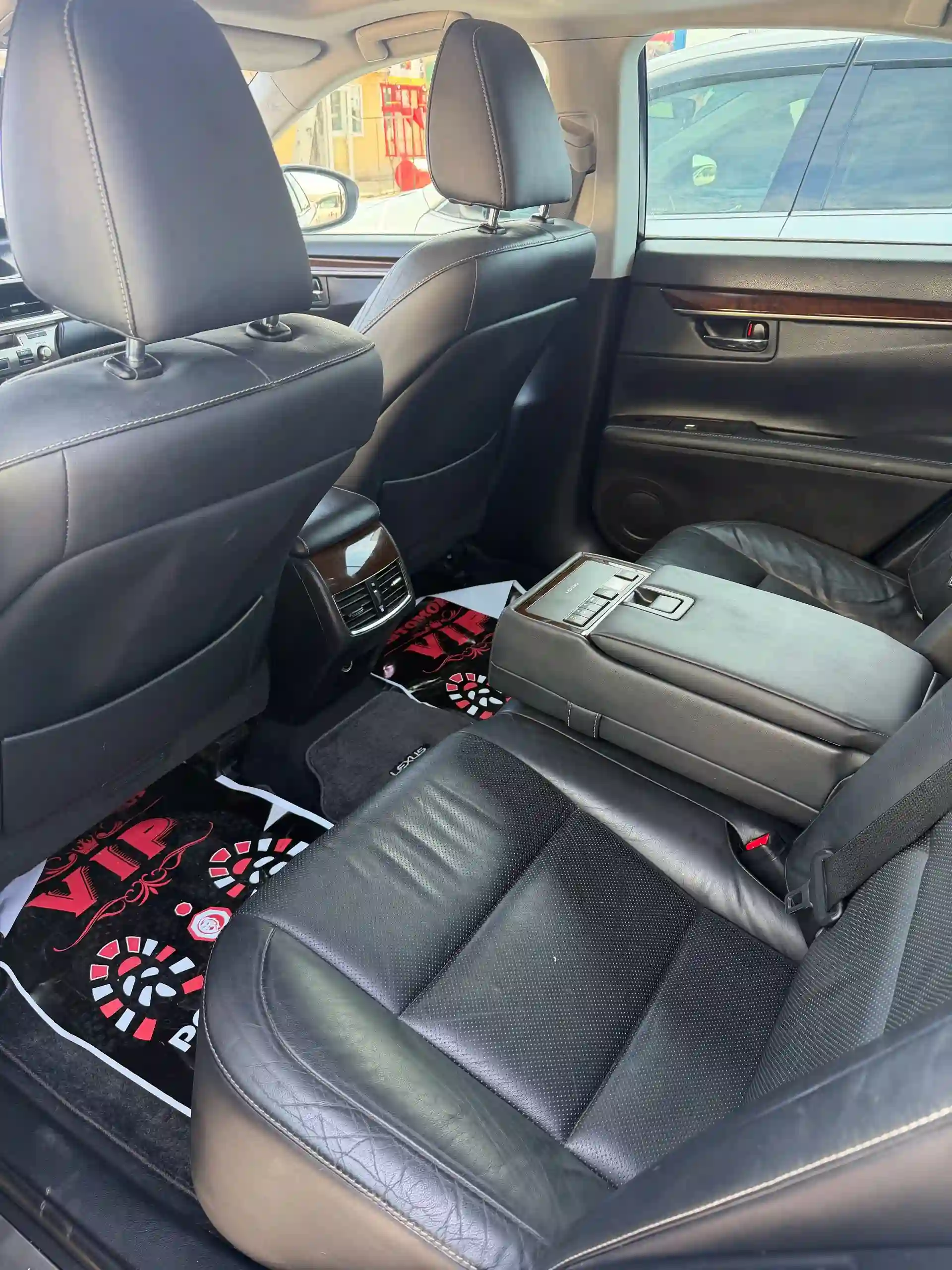 Lexus Is series 2015