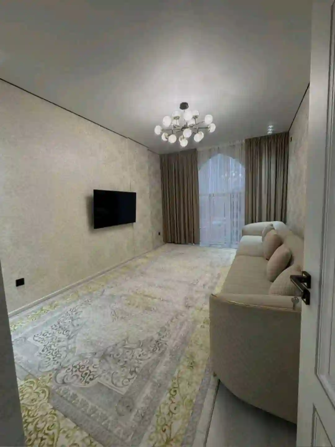 2-к квартира, 15 этаж, 58 м², Исмоил Сомони