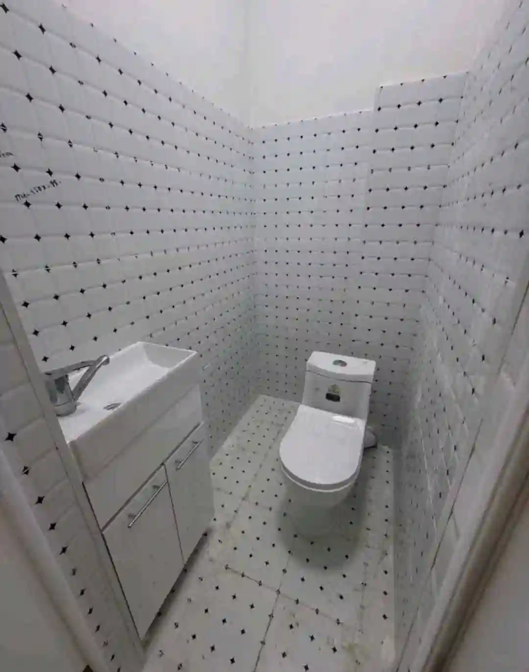 2-к квартира, 2 этаж, 62 м², Шохмансур
