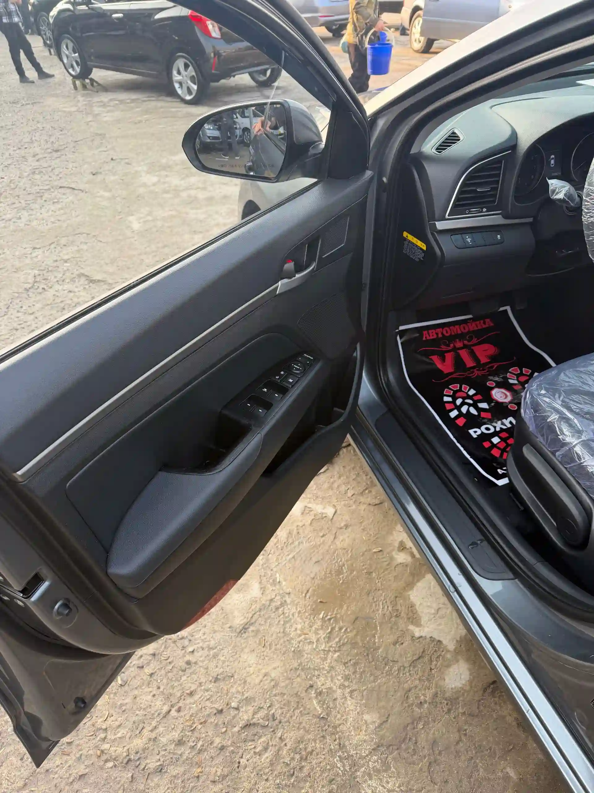 Hyundai Avante 2015
