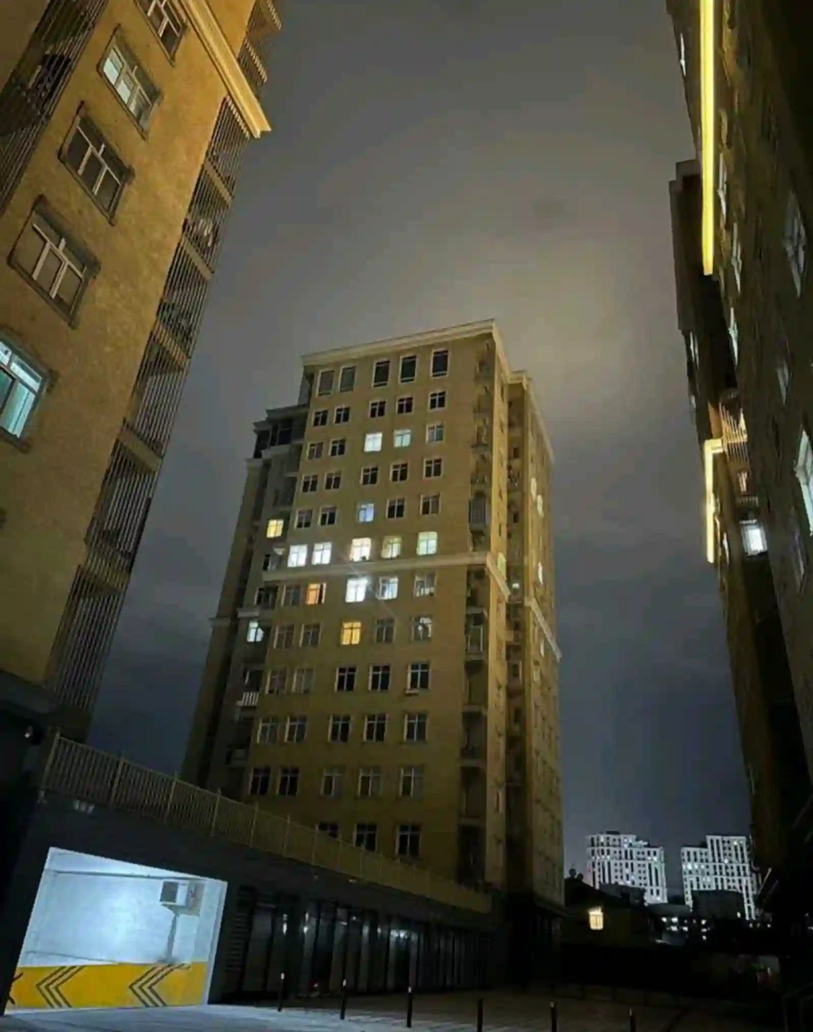 2-к квартира, 9 этаж, 82 м², Шохмансур