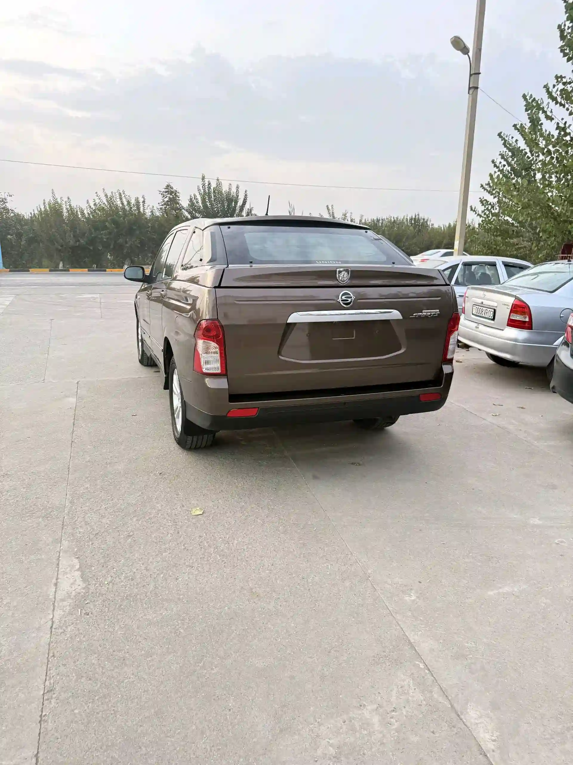 Ssang yong Korando 2014 — миниатюра 4