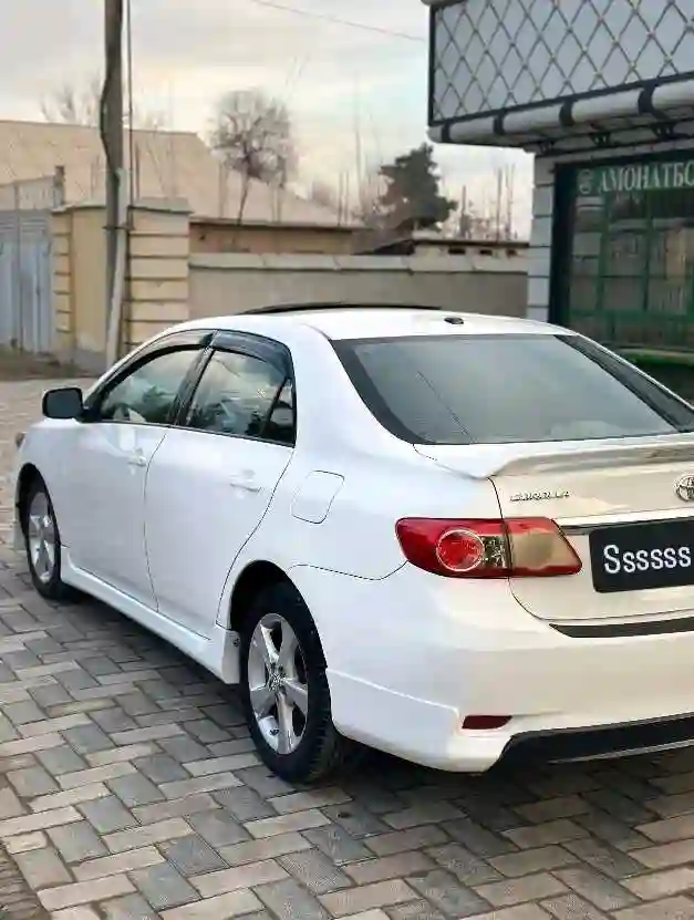 Toyota Corolla 2012