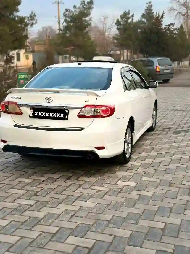 Toyota Corolla 2012