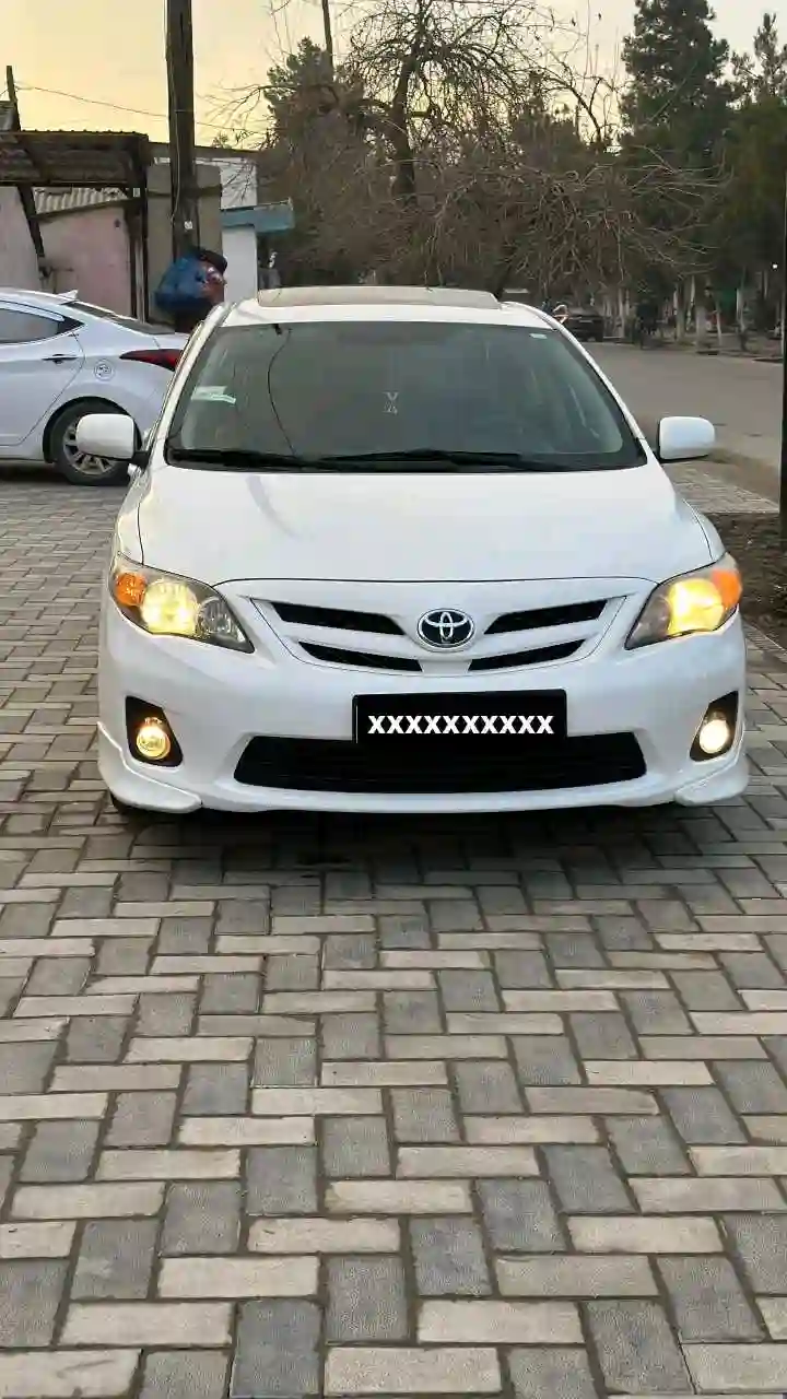 Toyota Corolla 2012