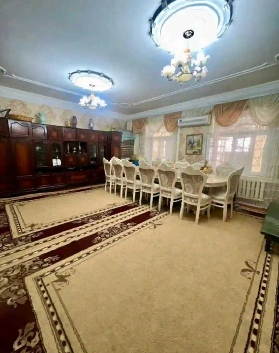 2 этажный, 7-комн. дом, 300 м², Исмоили Сомони
