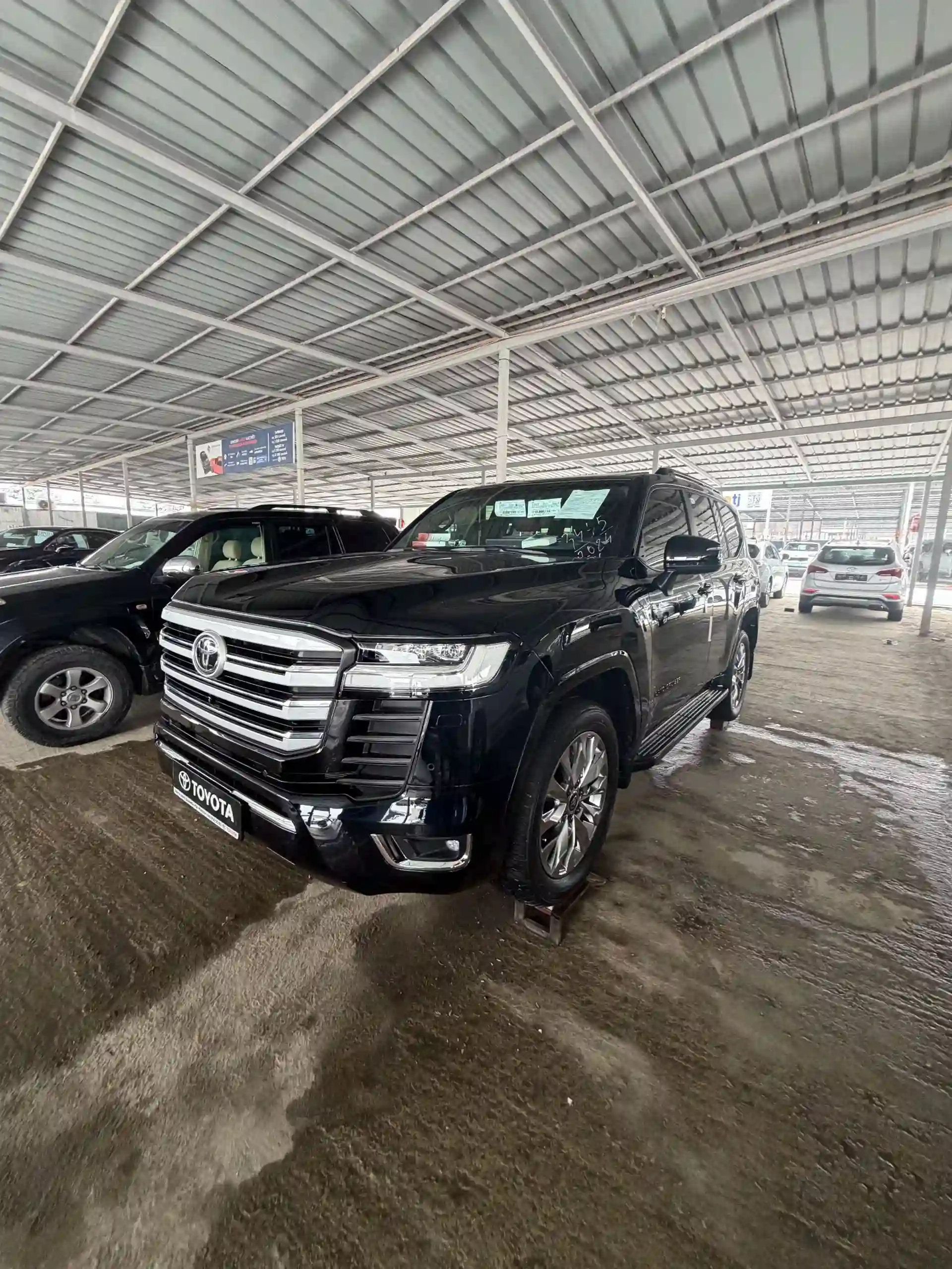 Toyota Land cruiser 2023