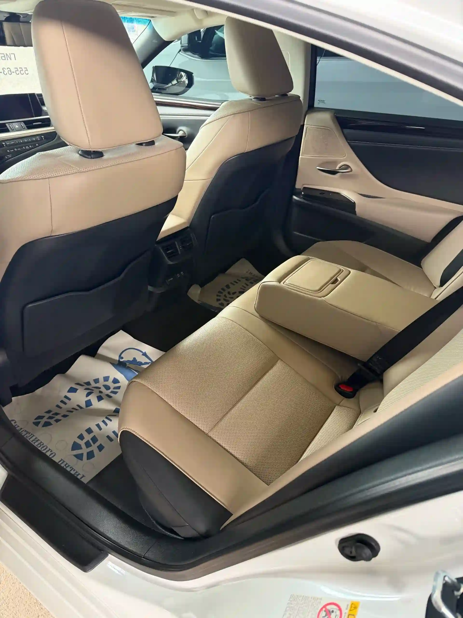 Lexus Es series 2020 — миниатюра 3