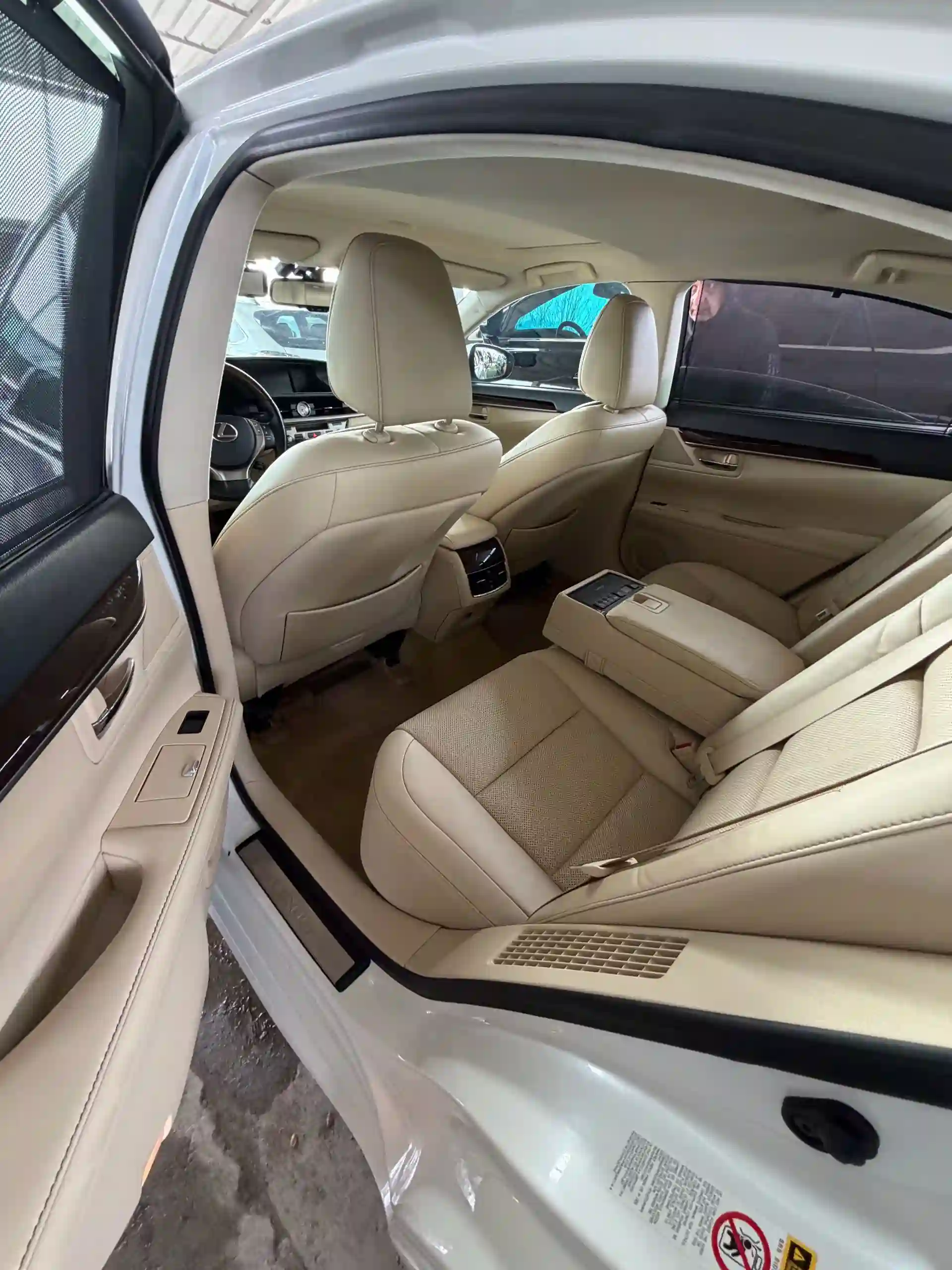 Lexus Es series 2015