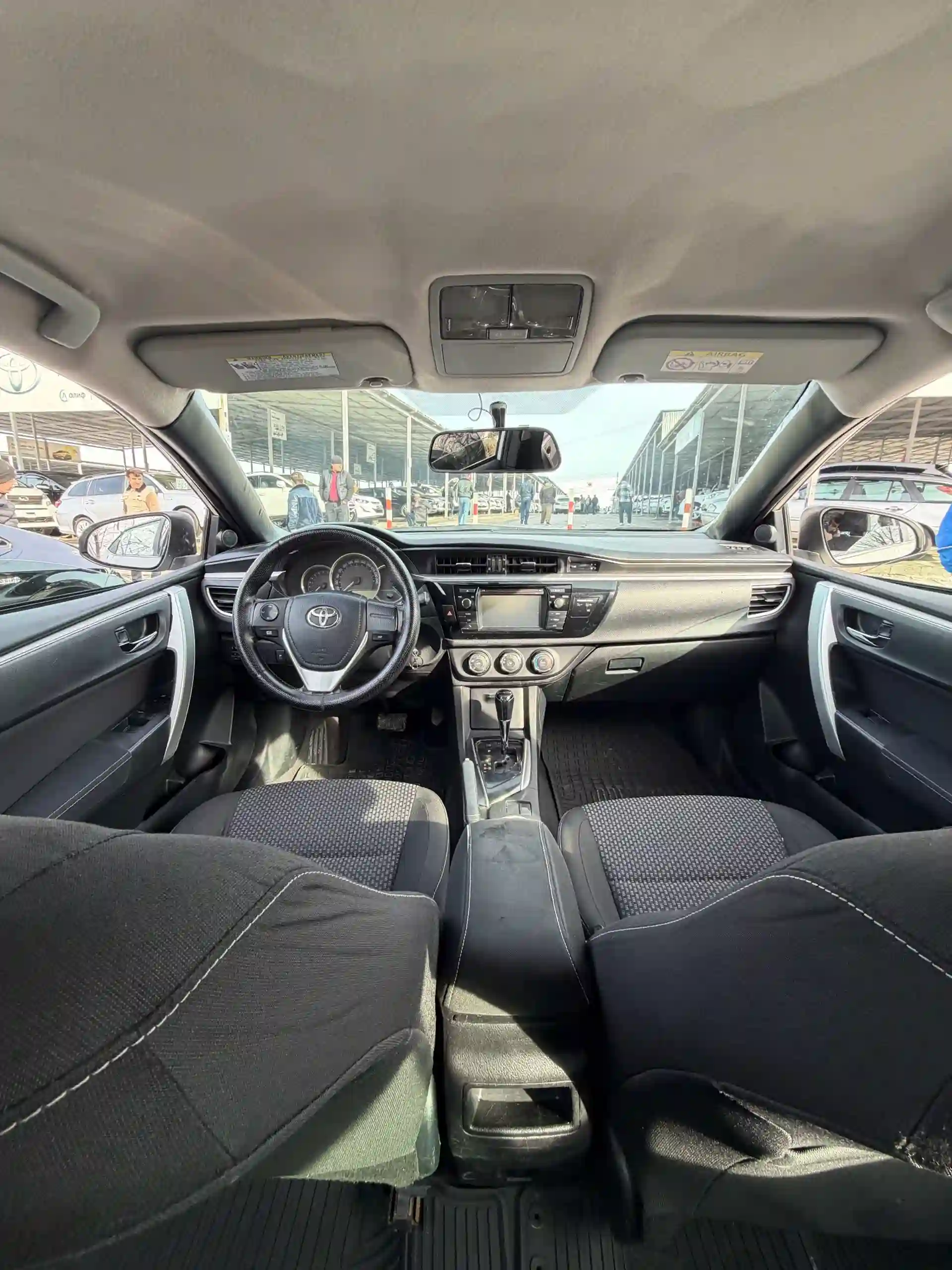 Toyota Corolla 2013 — миниатюра 3