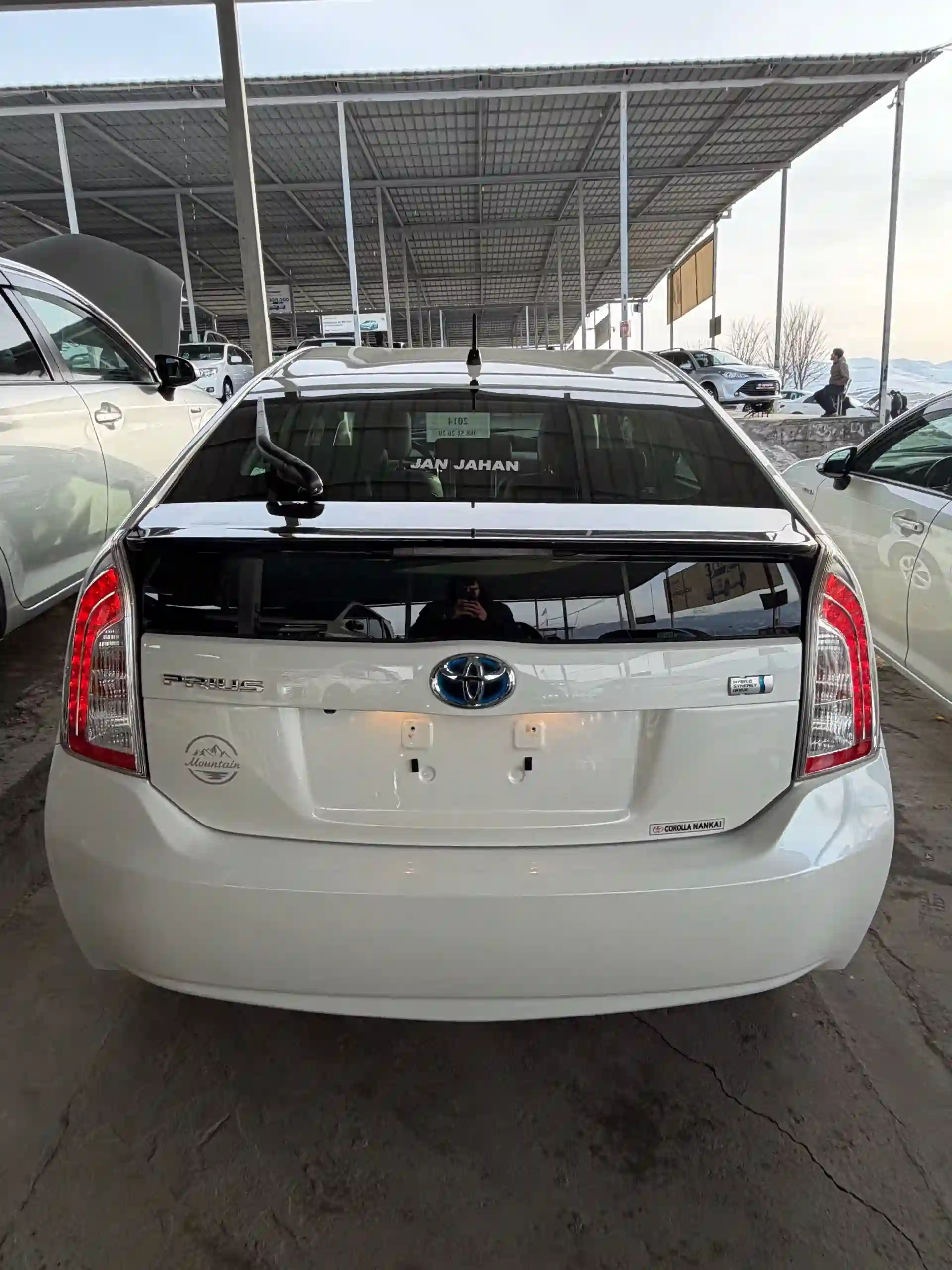 Toyota Prius 2014 — миниатюра 3