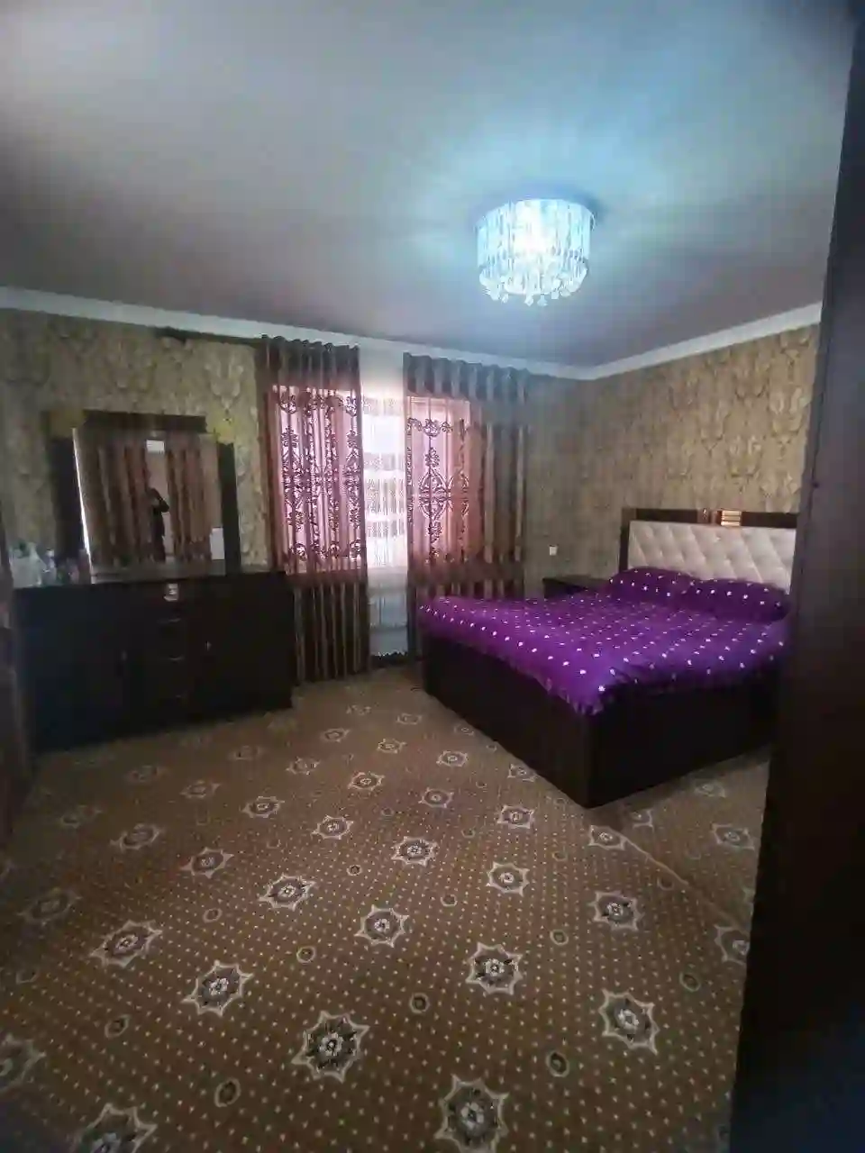 2 этажный, 7-комн. дом, 200 м², 6 соток, Вахдат 3