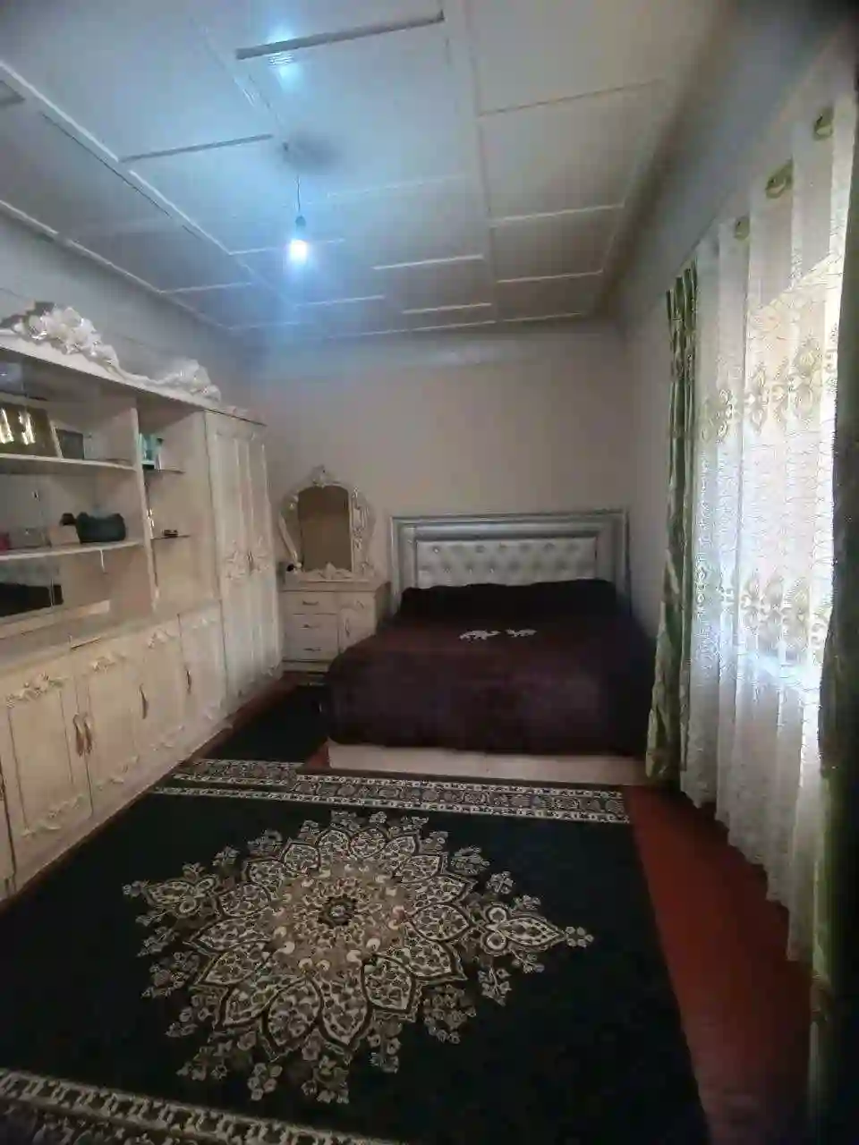 2 этажный, 7-комн. дом, 200 м², 6 соток, Вахдат 3
