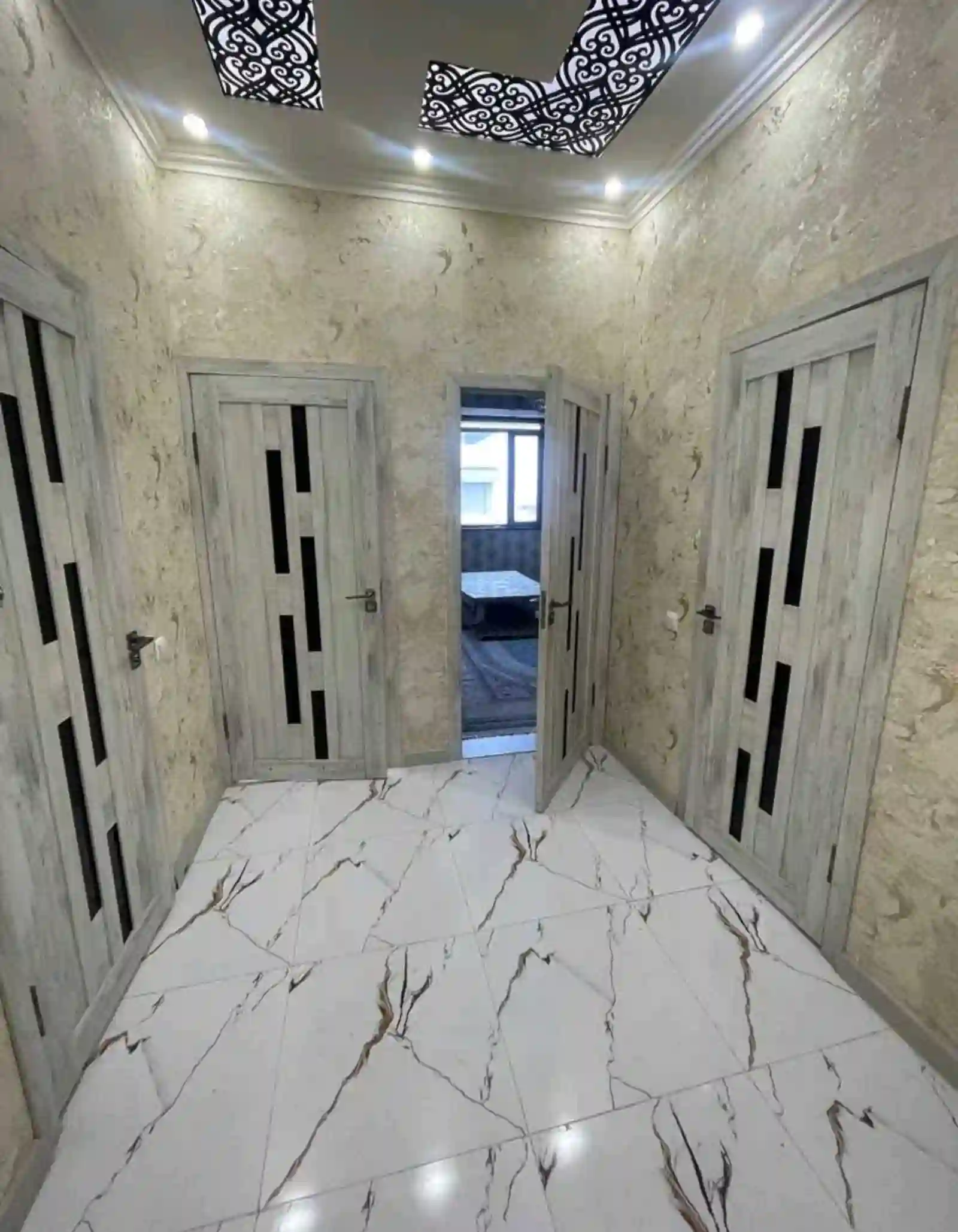 2-к квартира, 18 этаж, 54 м², Исмоил Сомони