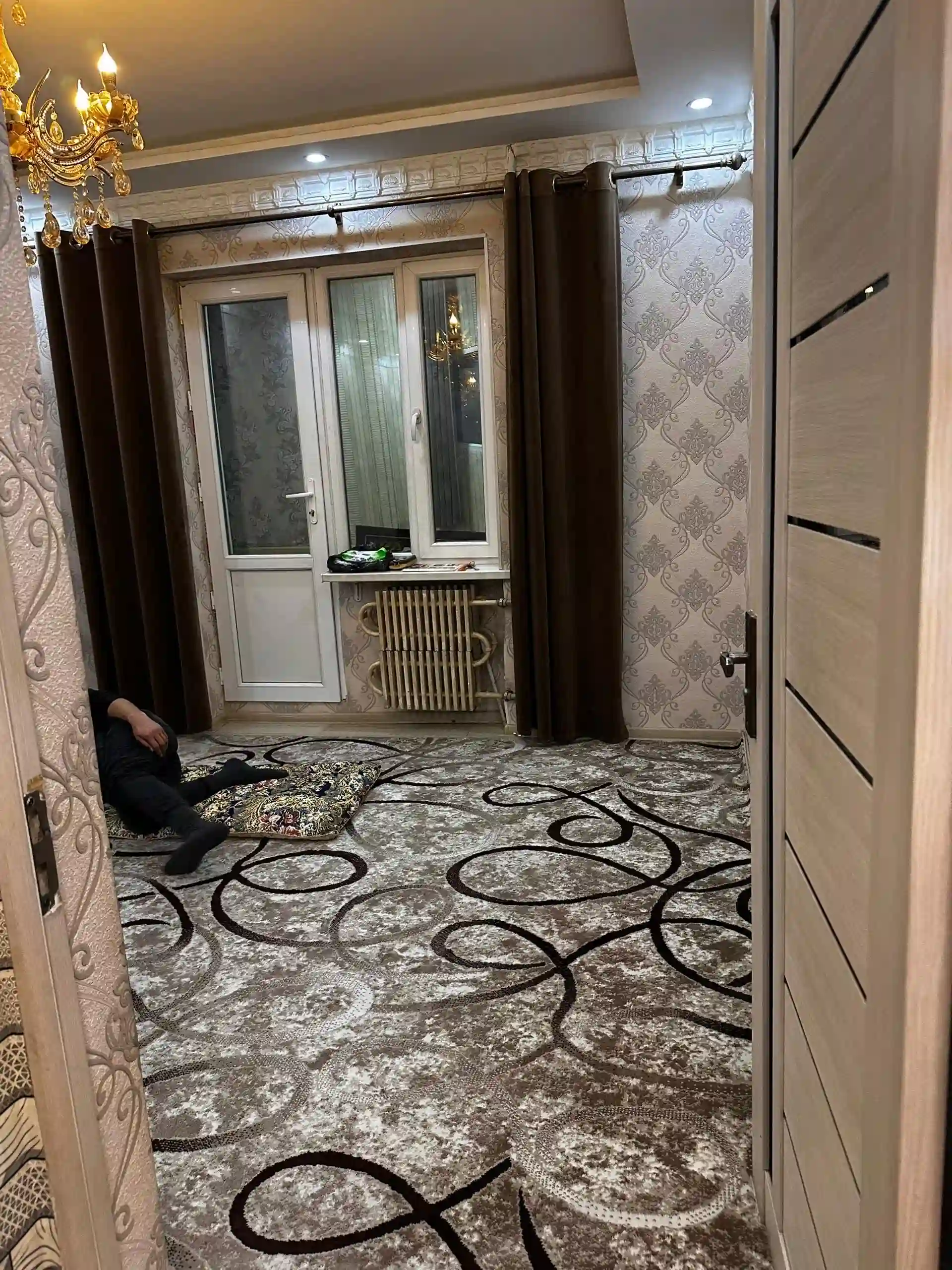 1-к квартира, 9 этаж, 52 м², Фирдавси