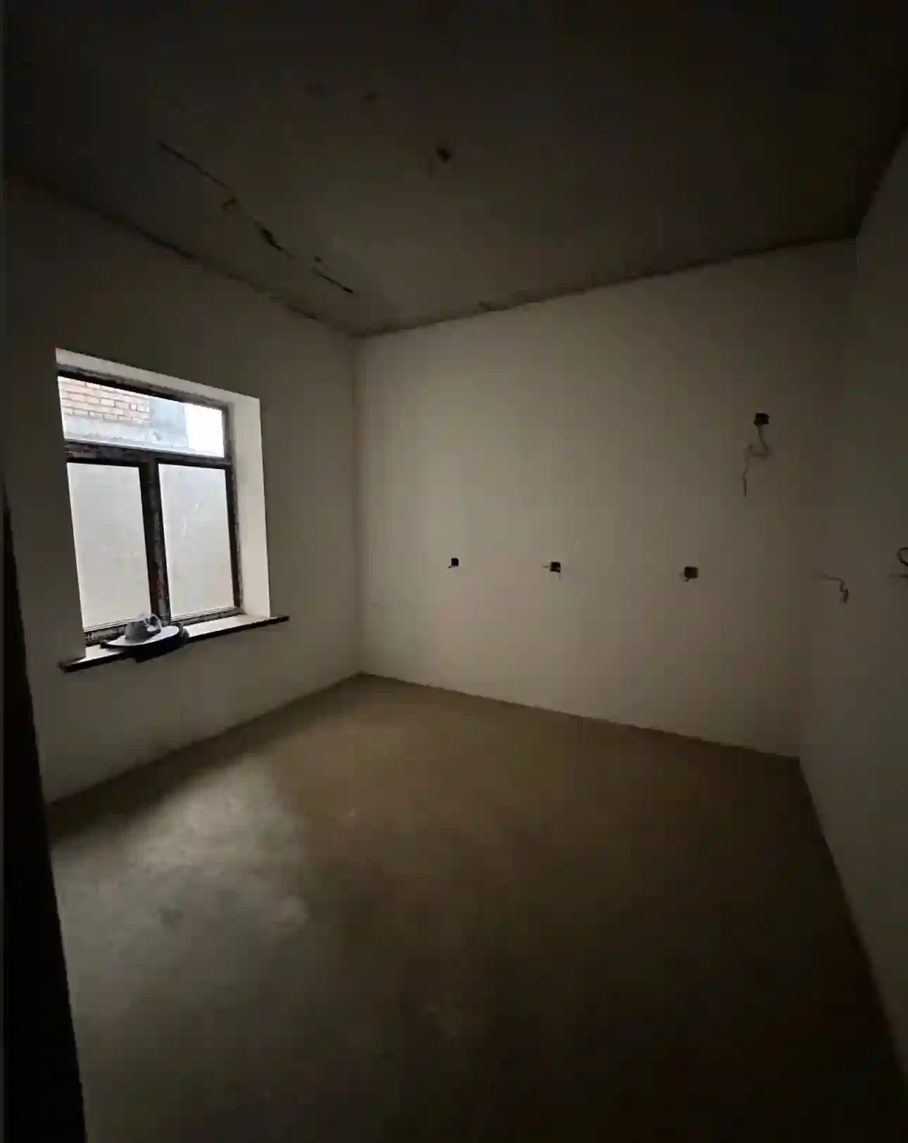2 этажный, 5-комн. дом, 300 м², 3 соток, ховарон