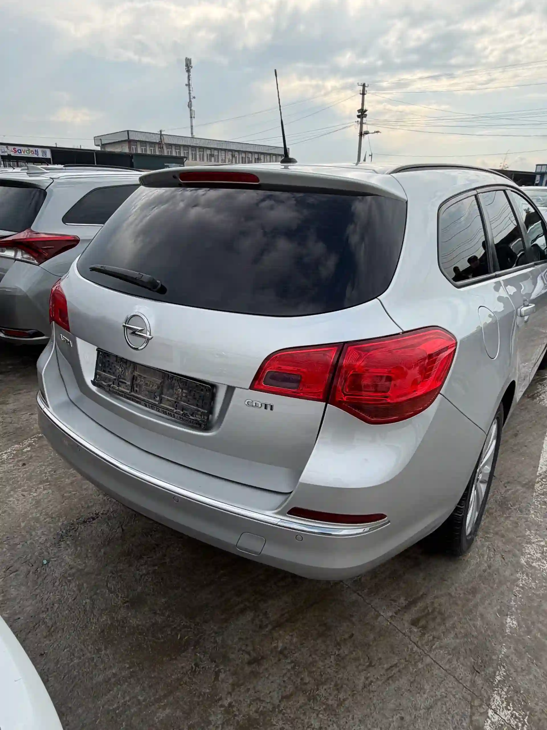 Opel Zafira 2016 — миниатюра 3