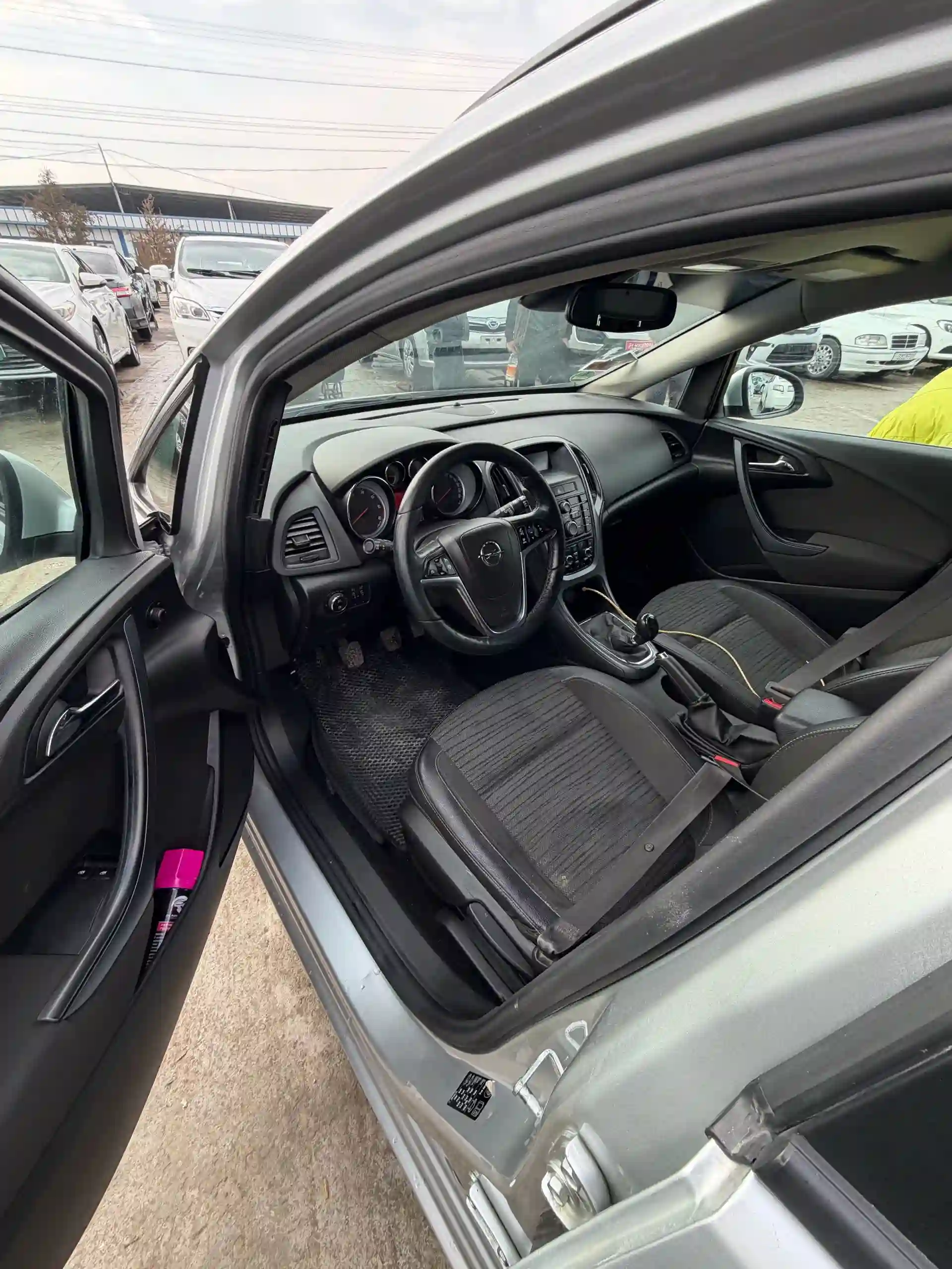 Opel Zafira 2016 — миниатюра 6